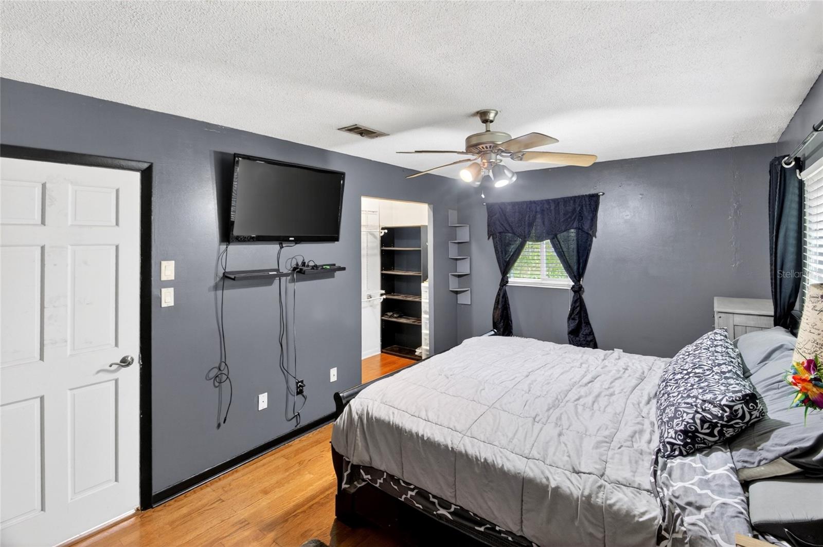 HAZEL HEIGHTS - Residential