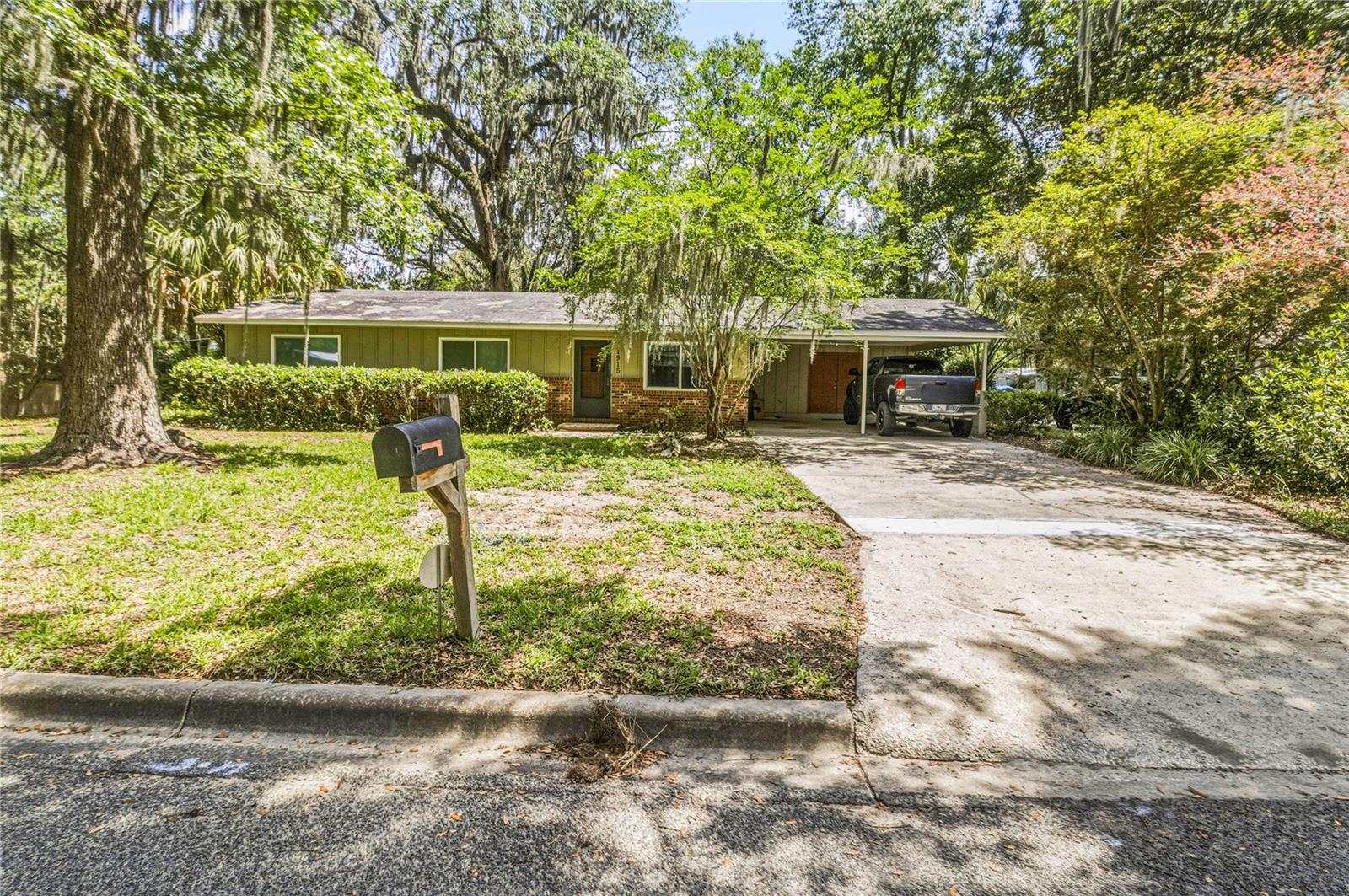 HAZEL HEIGHTS - Residential