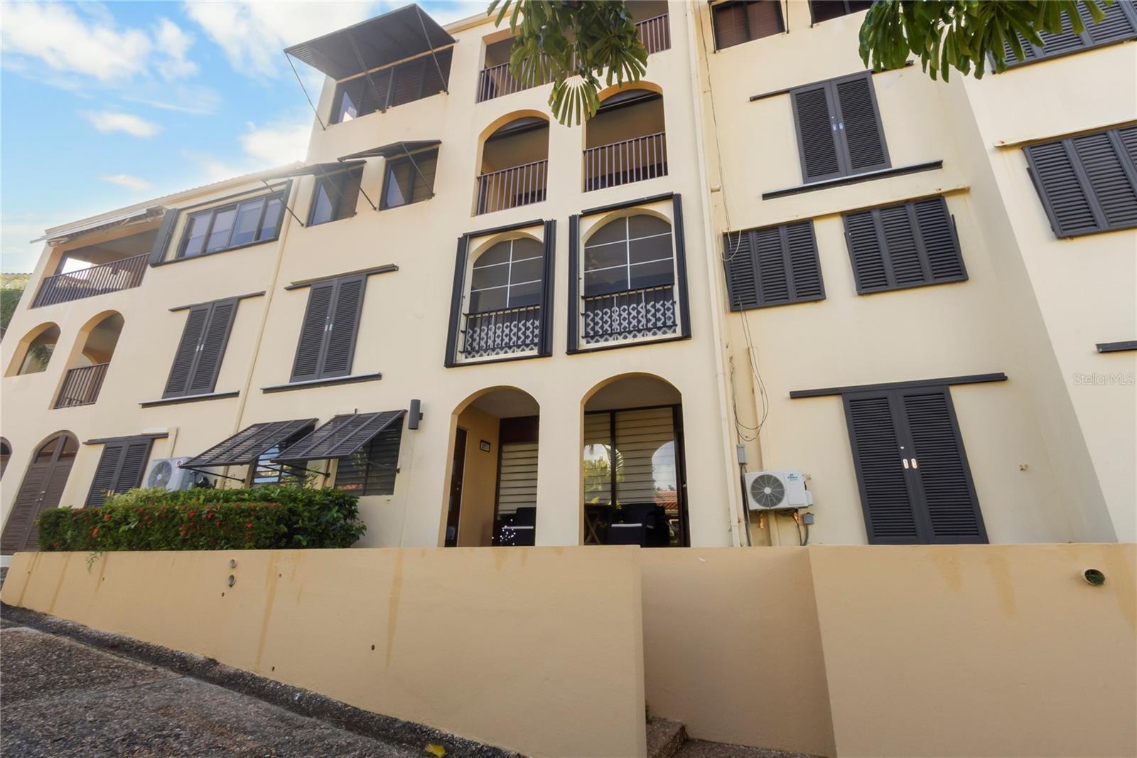 MONTESOL - Residential