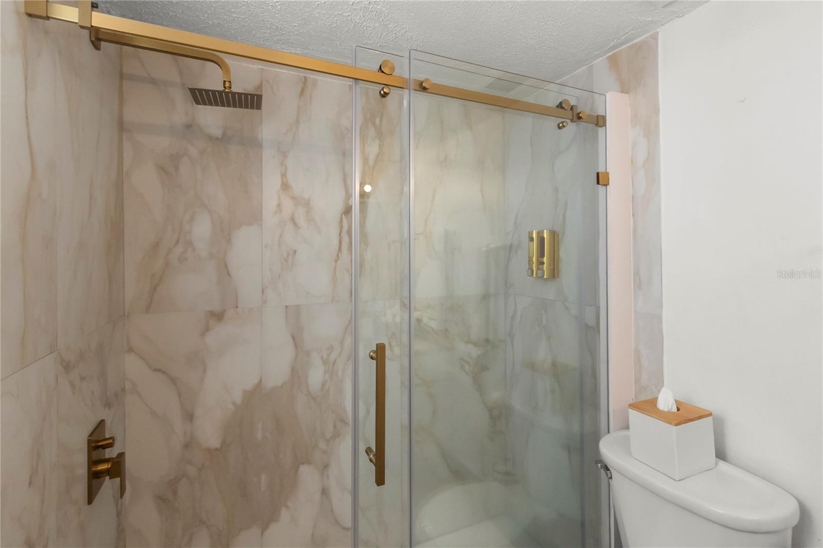 MONTESOL - Residential