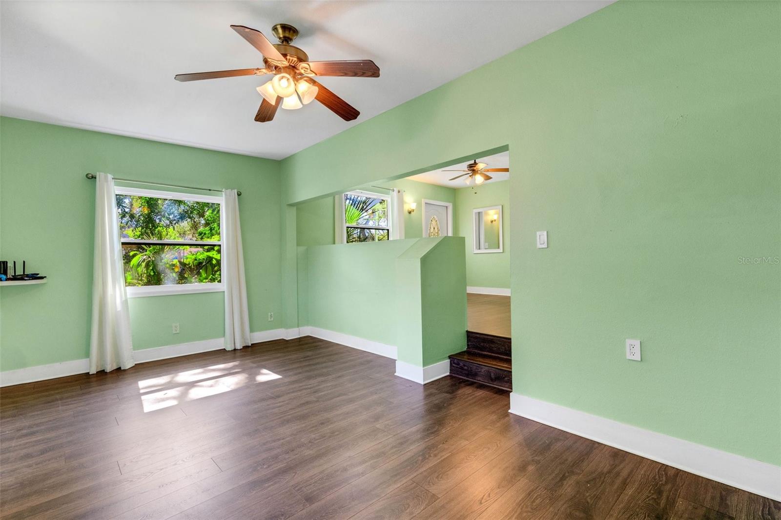 WEST SHADOW LAWN - Residential Lease