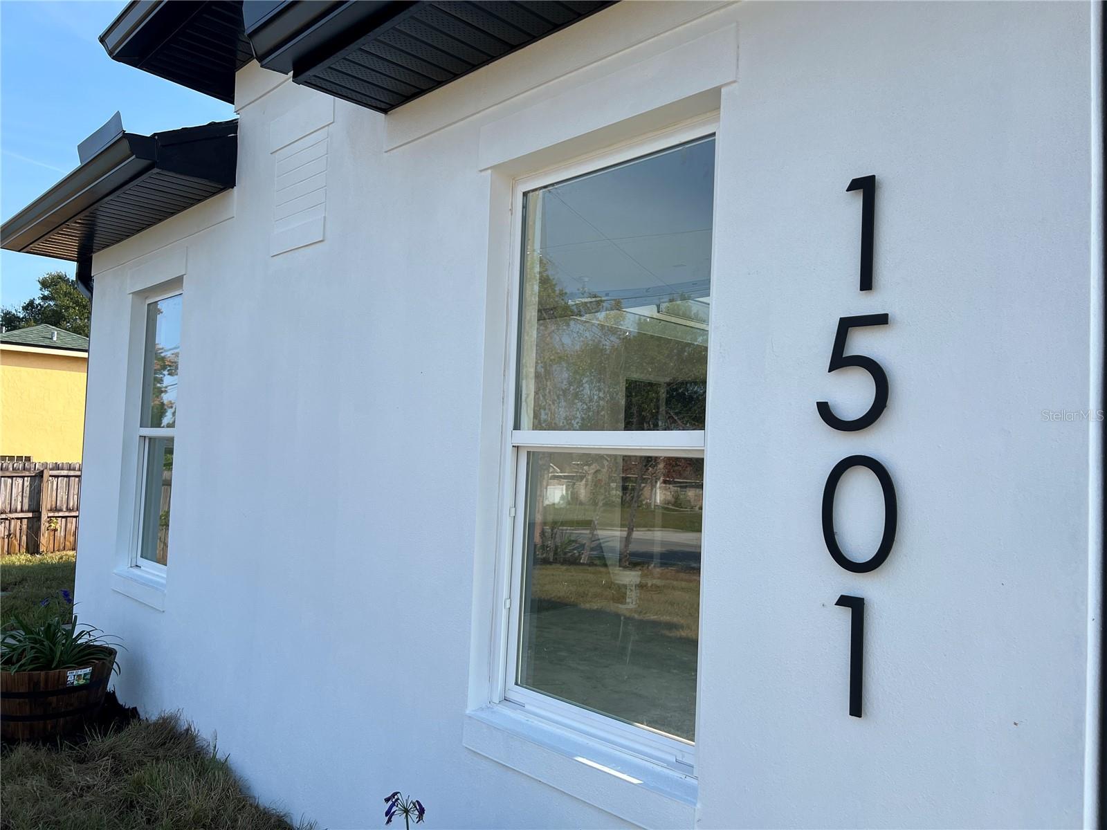 1501 E NORMANDY BOULEVARD