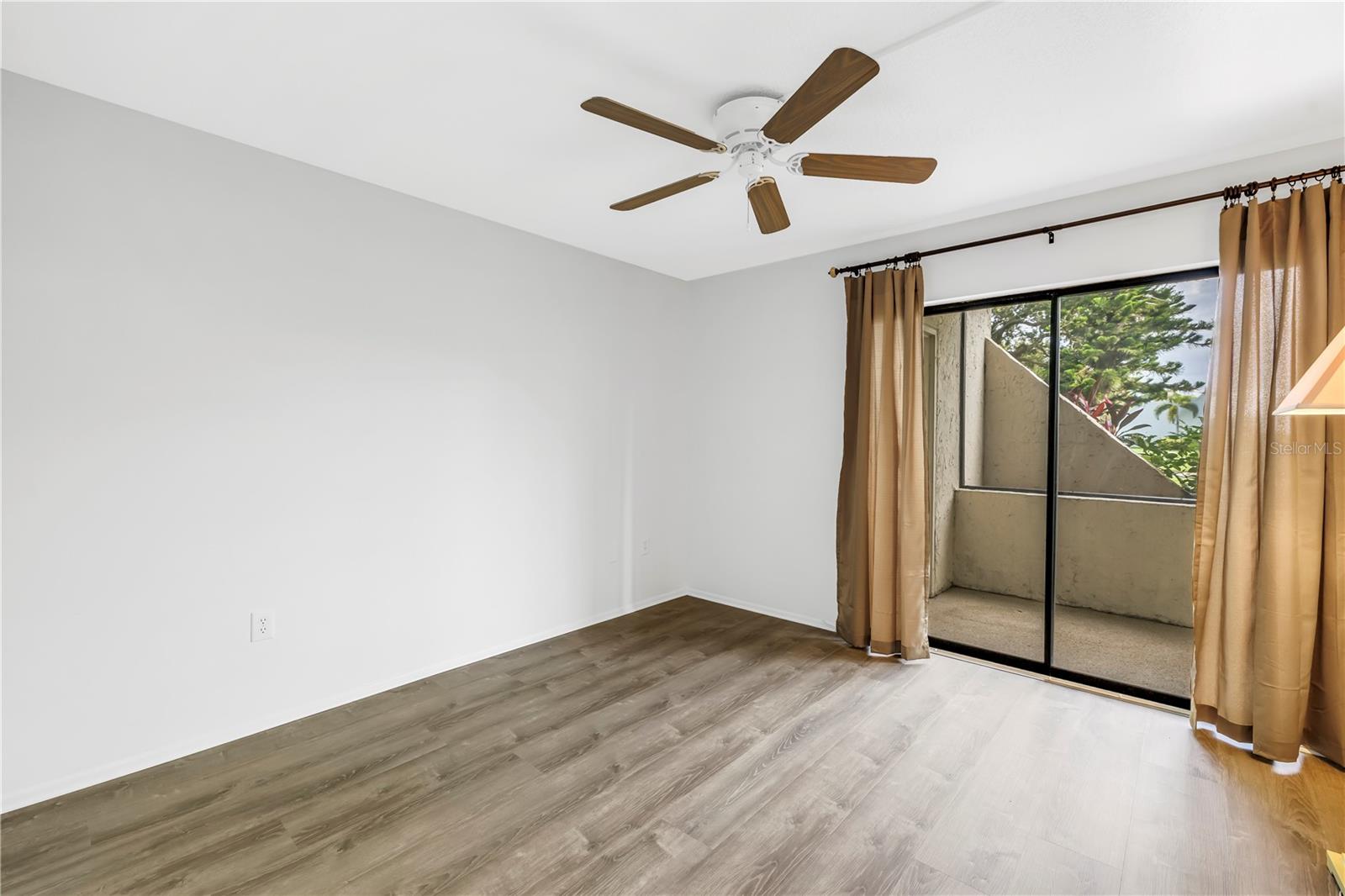 EL CONQUISTADOR VILLAGE 1 SEC 4 - Residential