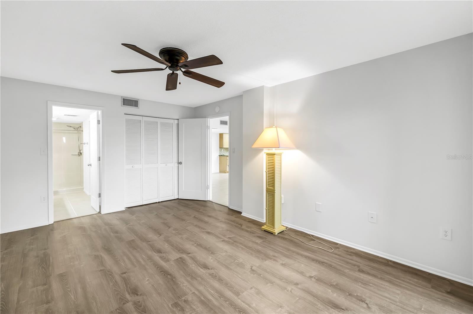 EL CONQUISTADOR VILLAGE 1 SEC 4 - Residential