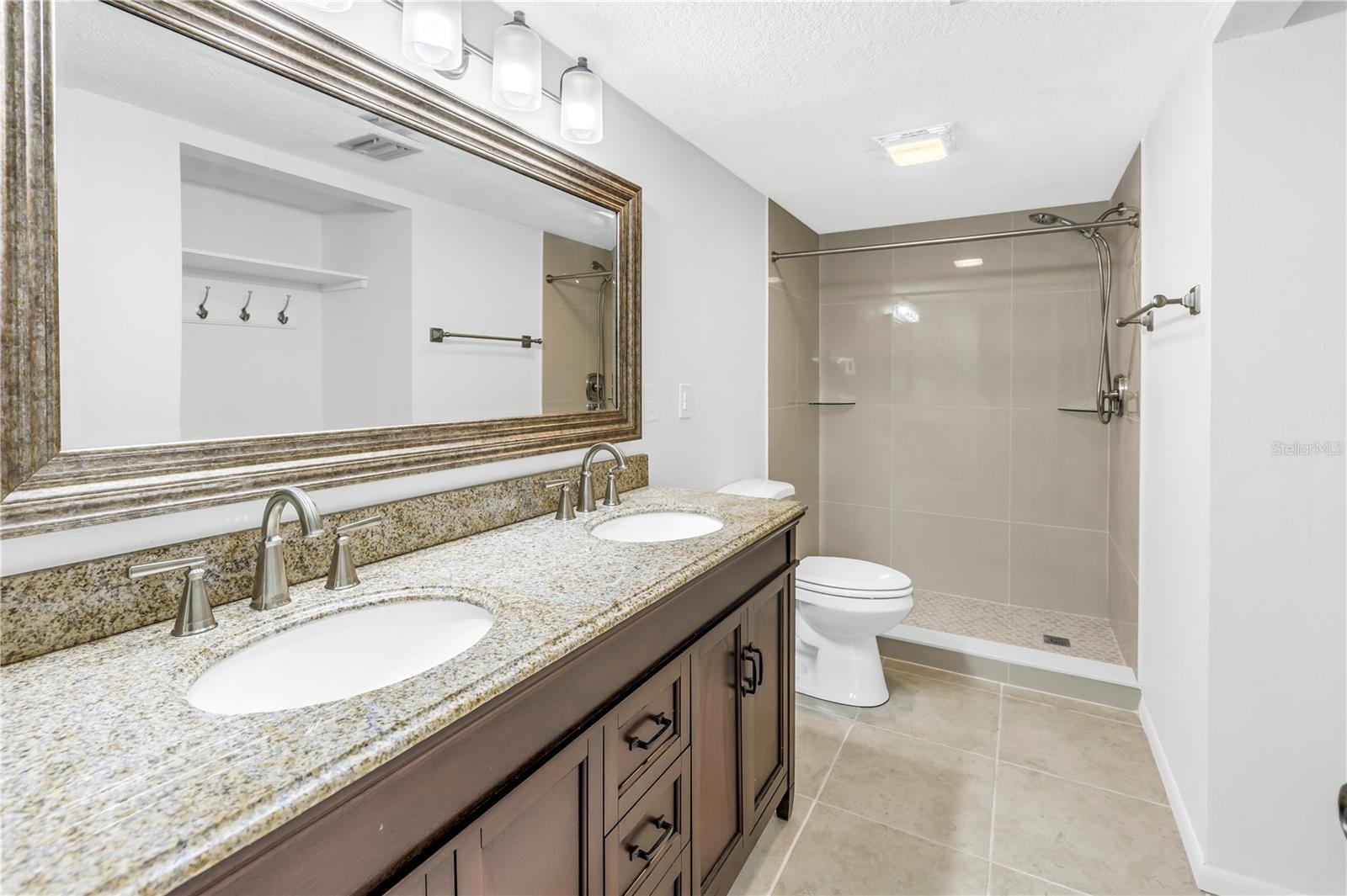 EL CONQUISTADOR VILLAGE 1 SEC 4 - Residential