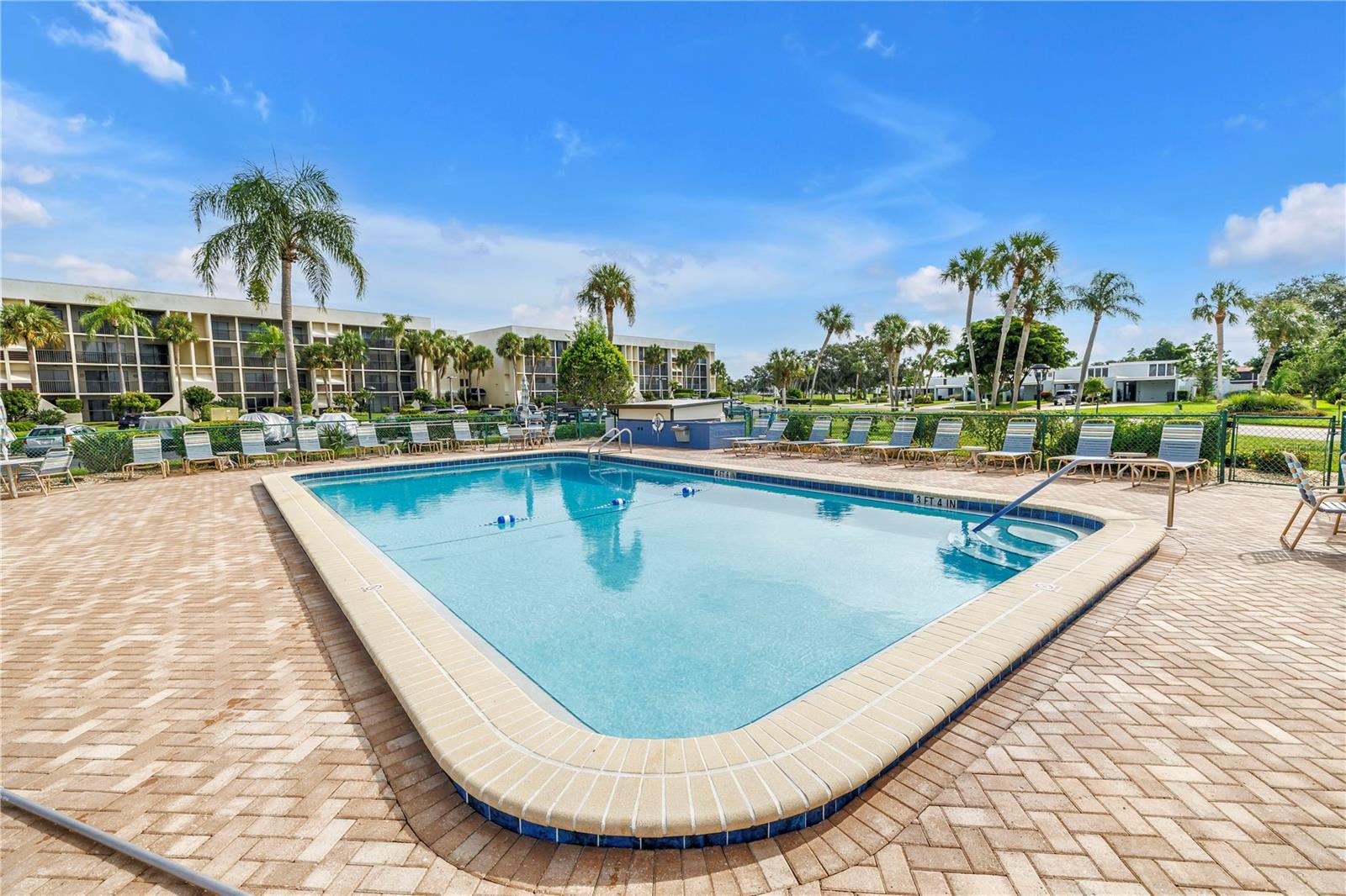 EL CONQUISTADOR VILLAGE 1 SEC 4 - Residential