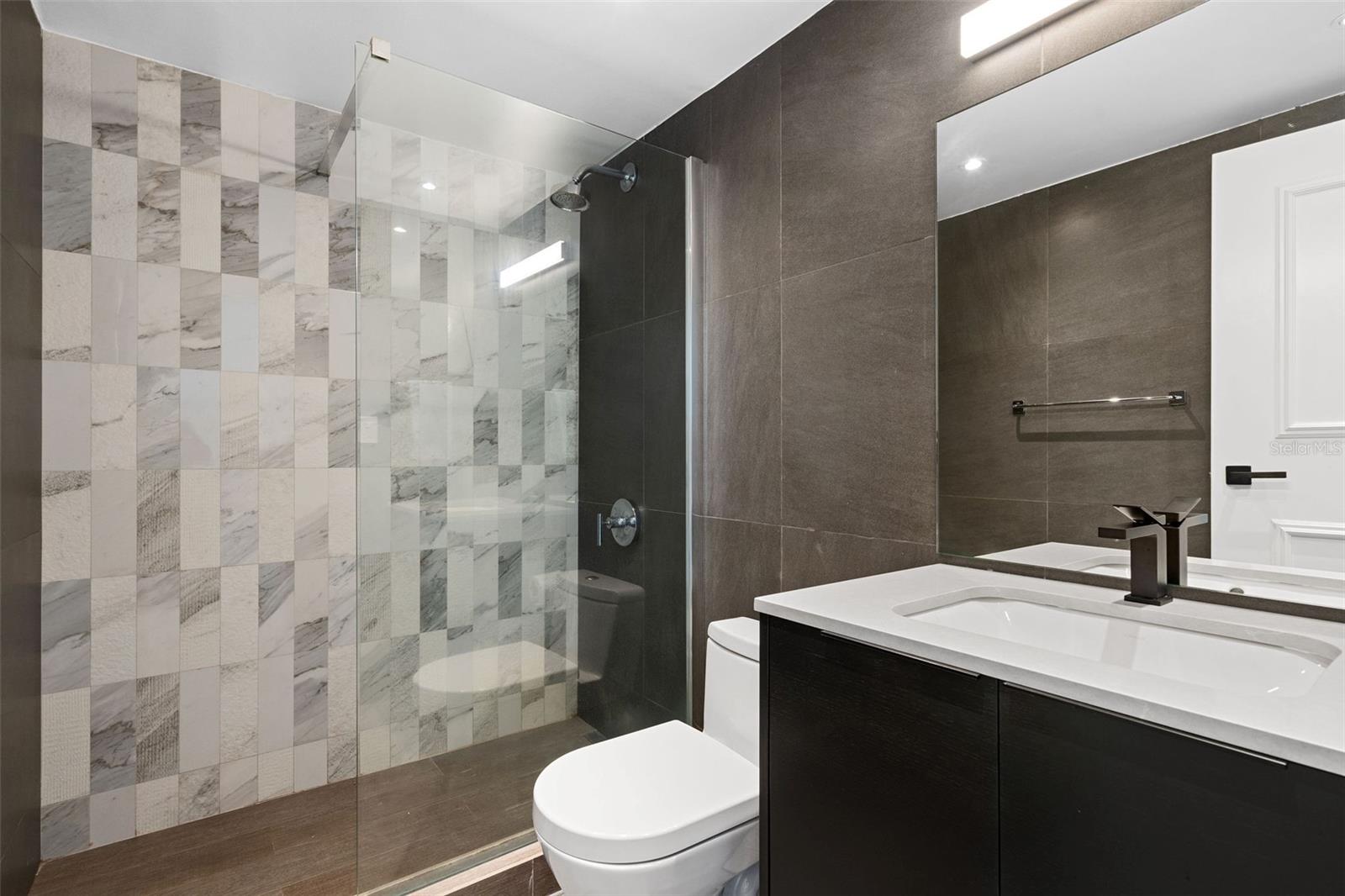 OCEAN PARK - Residential