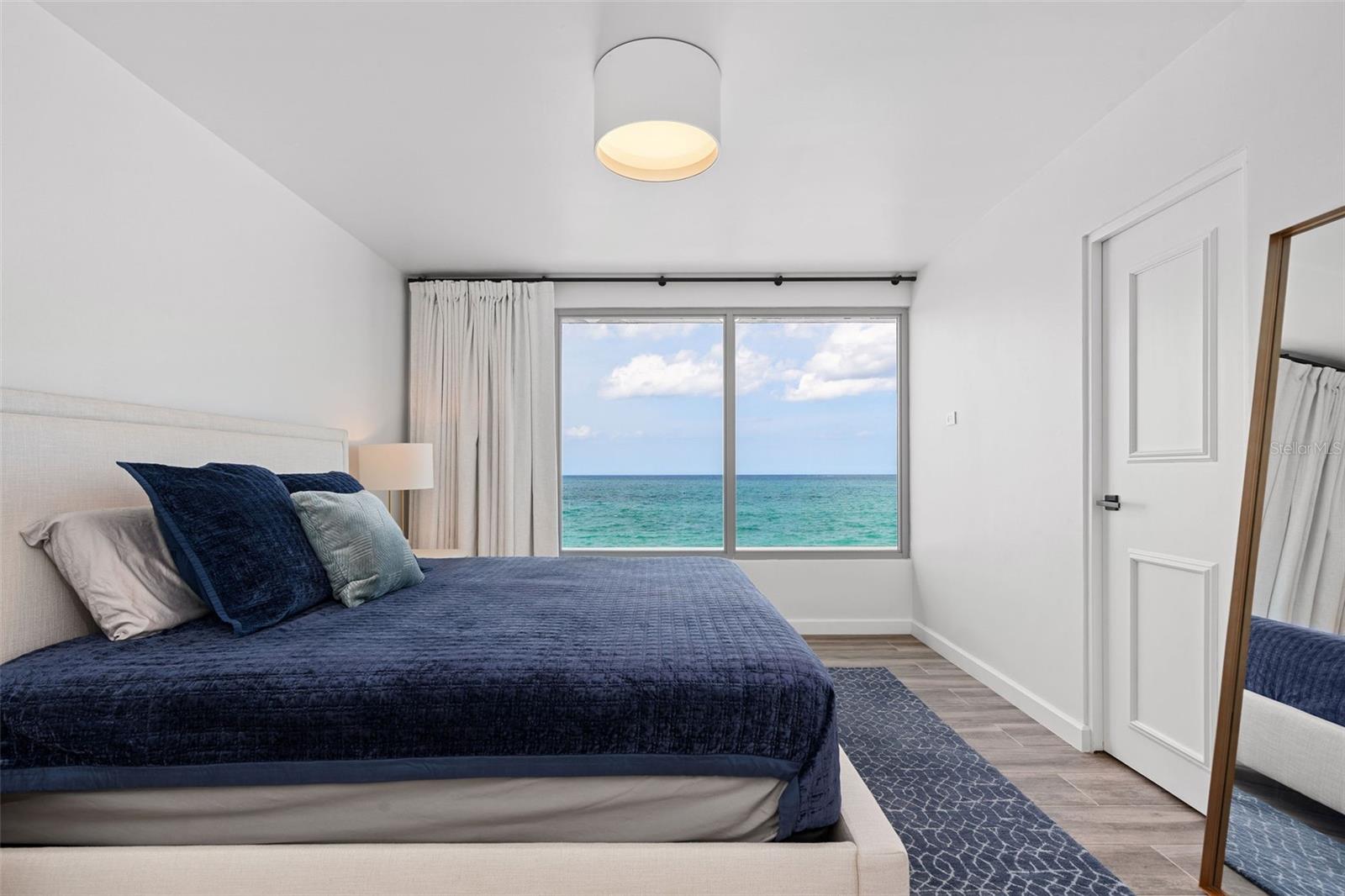 OCEAN PARK - Residential