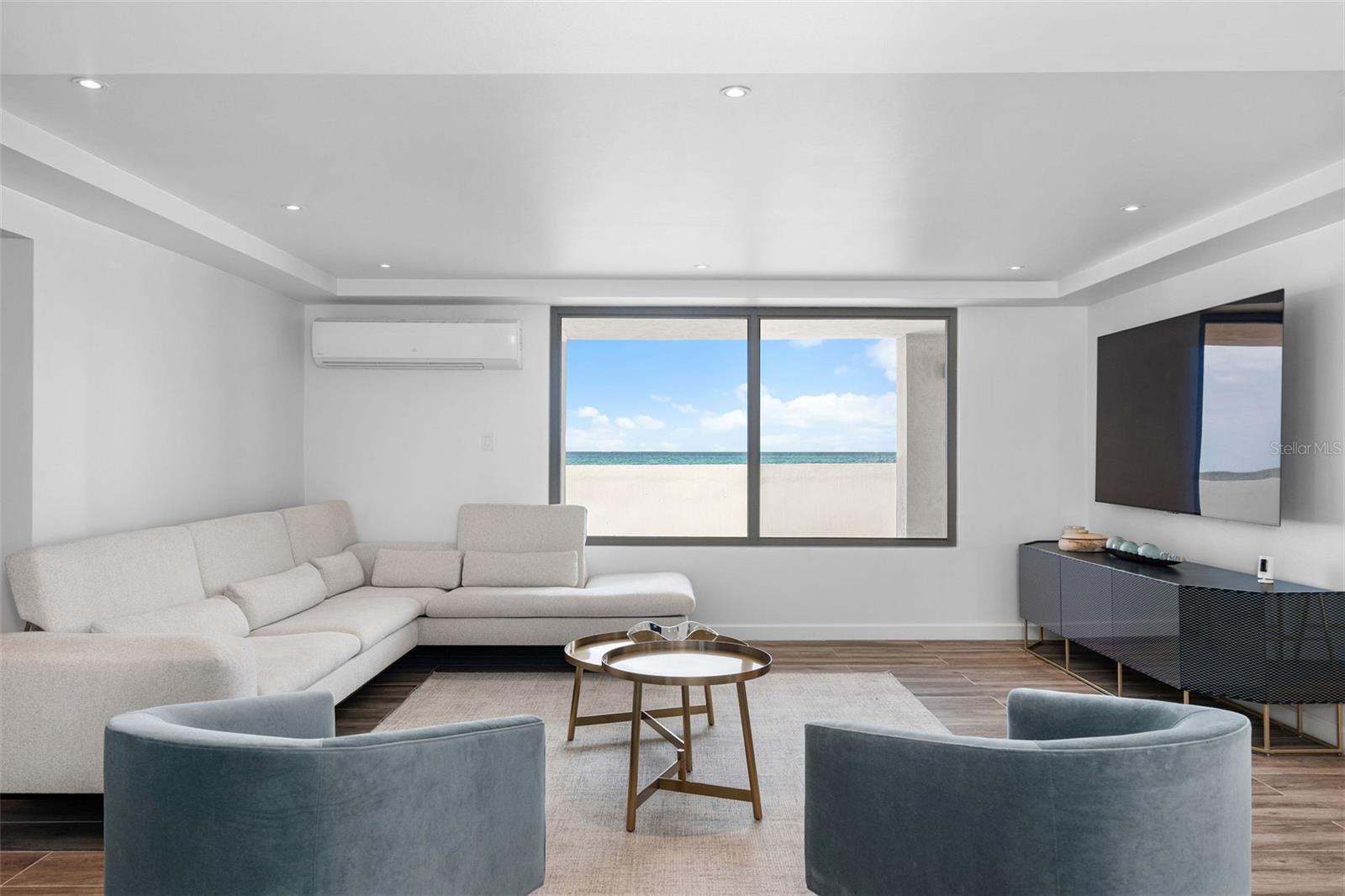 OCEAN PARK - Residential