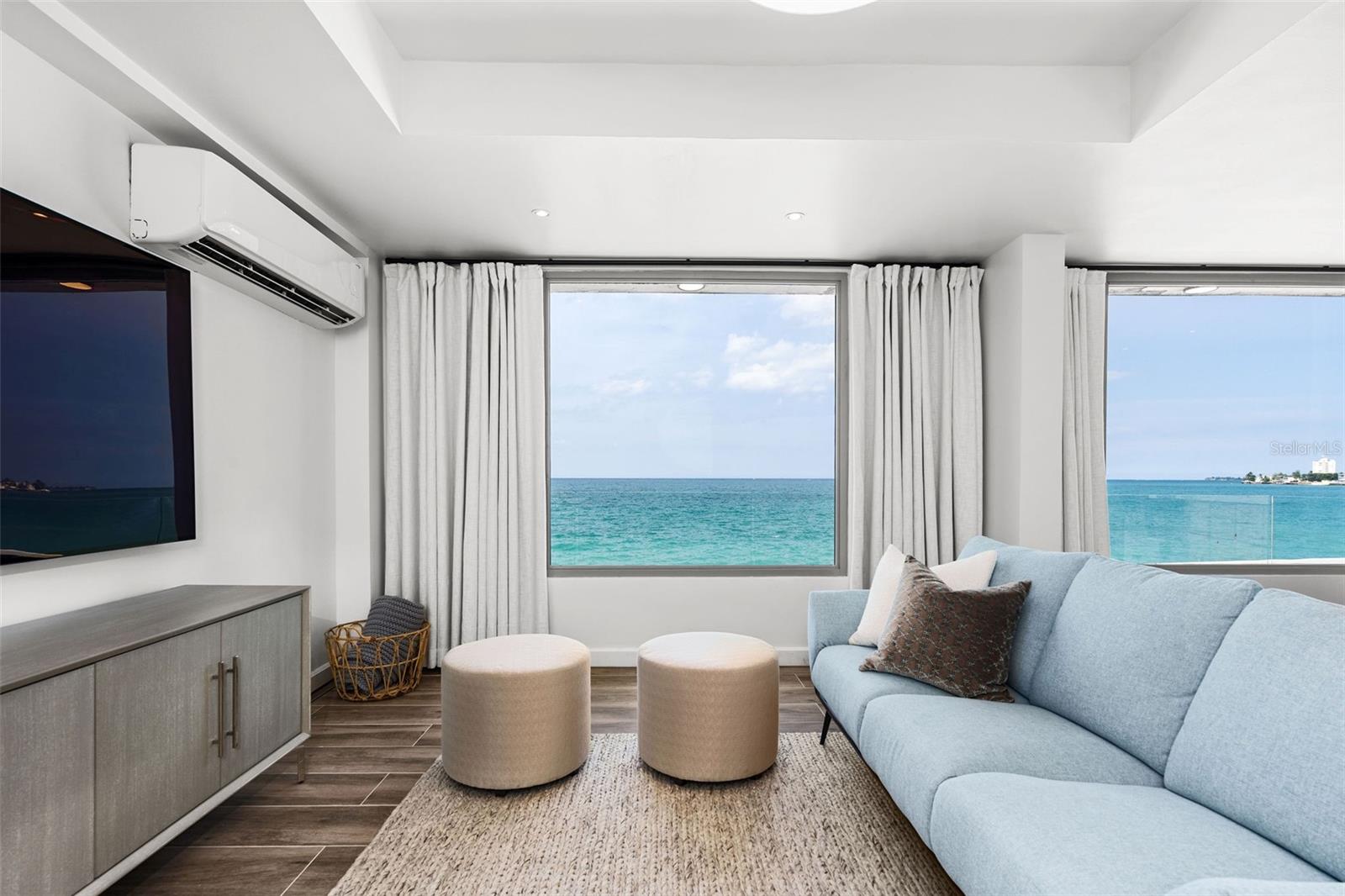 OCEAN PARK - Residential