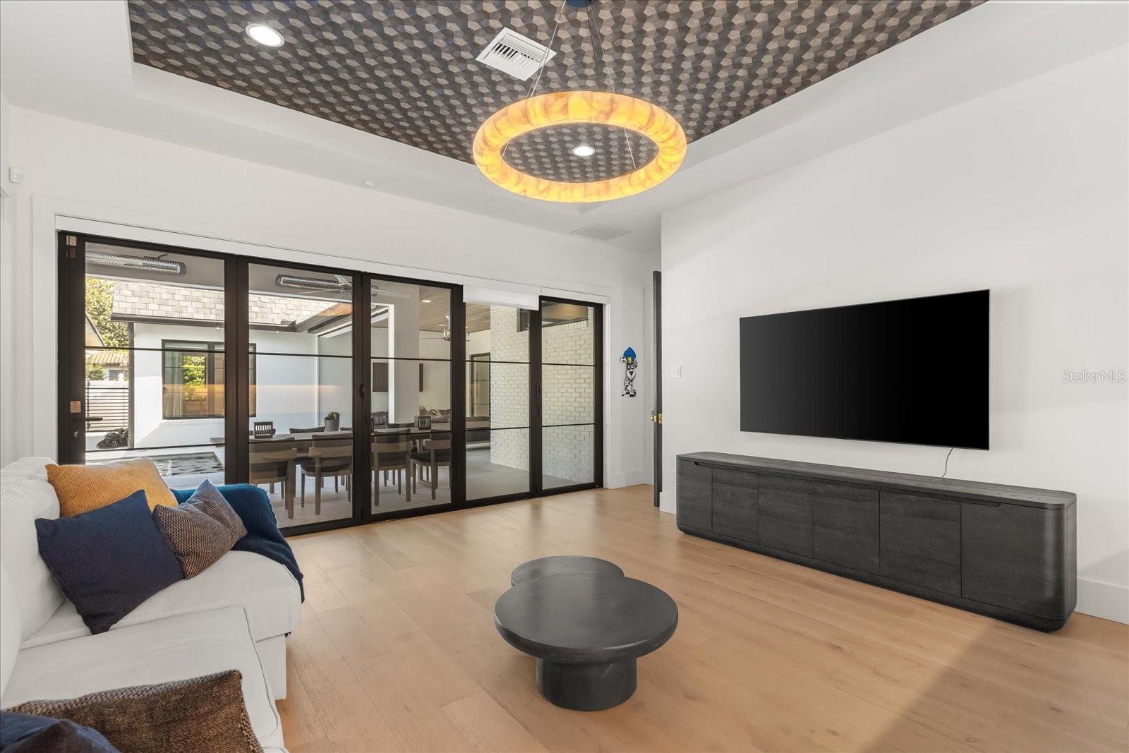 WINFLOR COURT PT REP - Residential