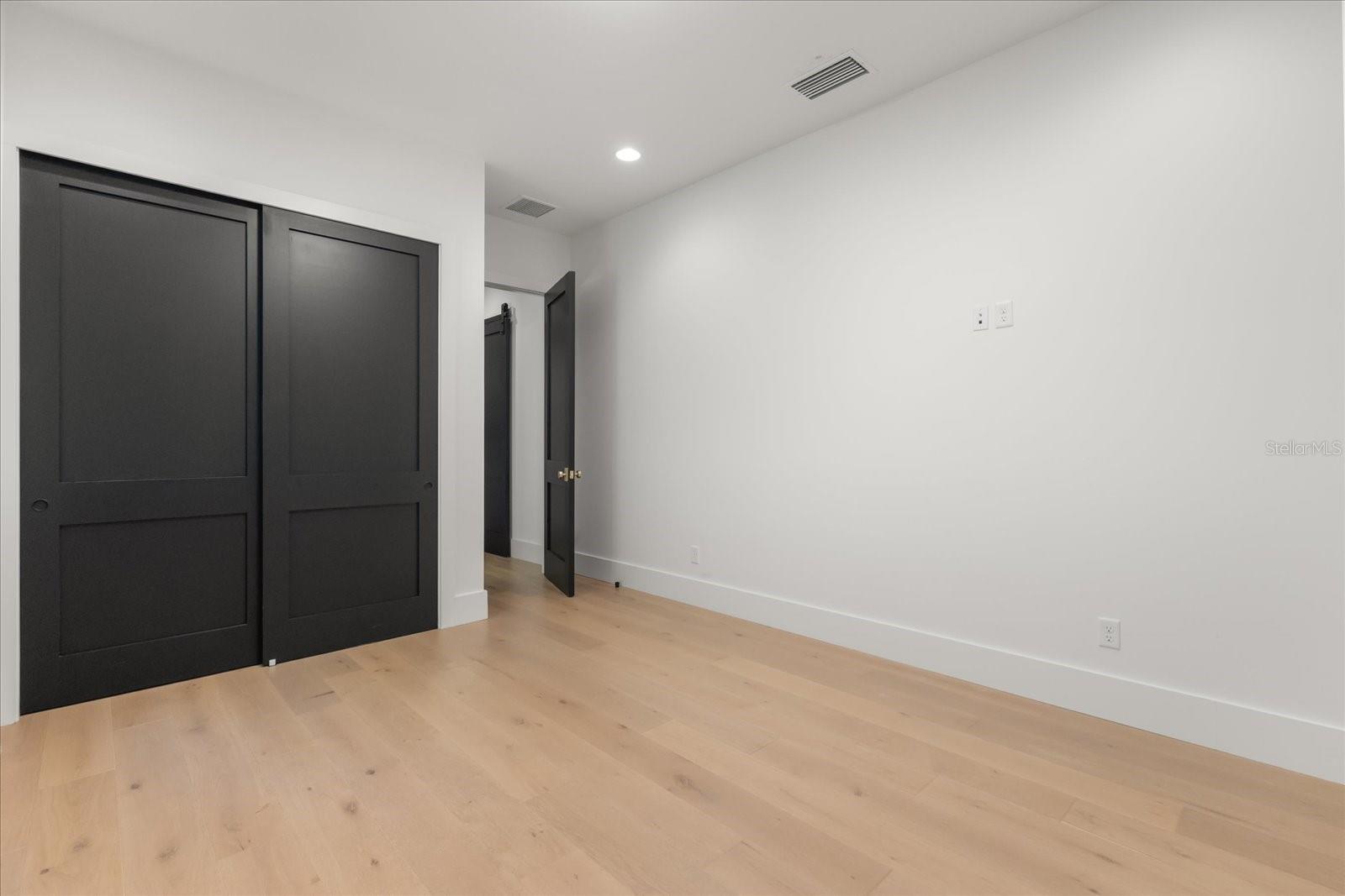 WINFLOR COURT PT REP - Residential