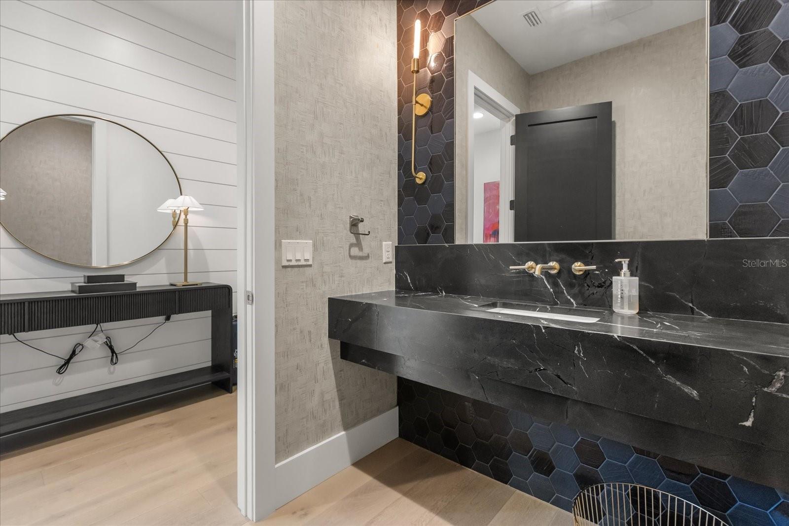 WINFLOR COURT PT REP - Residential