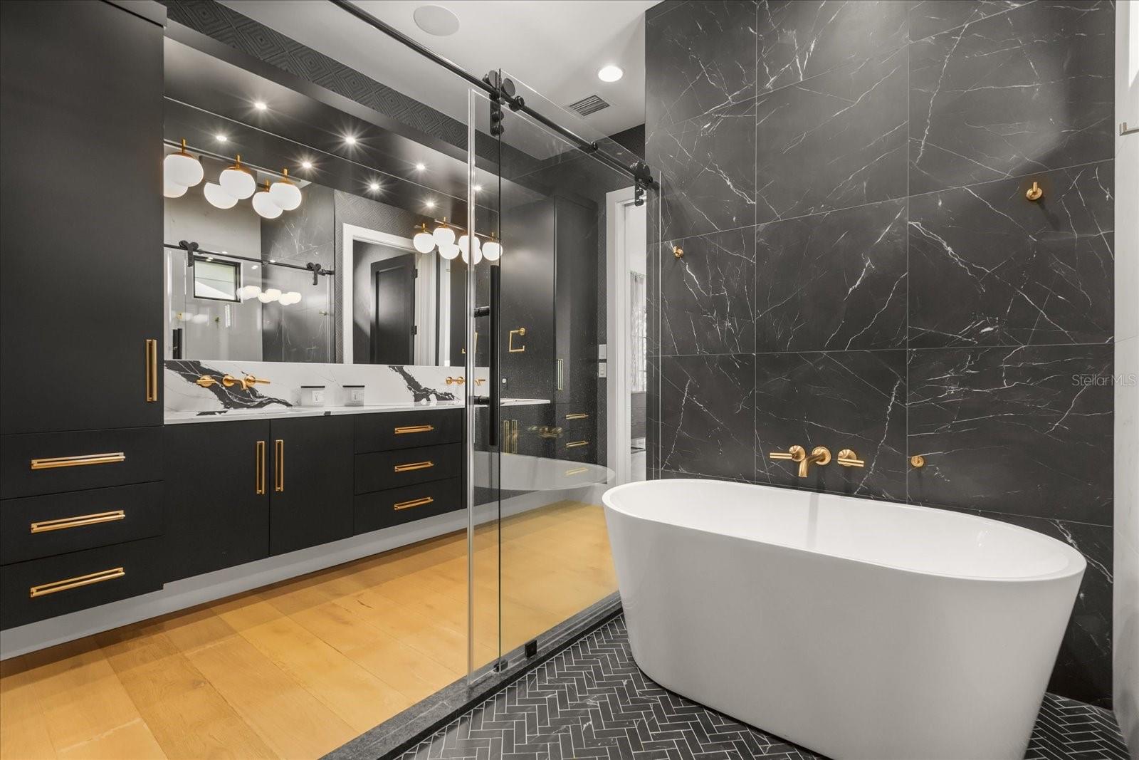 WINFLOR COURT PT REP - Residential