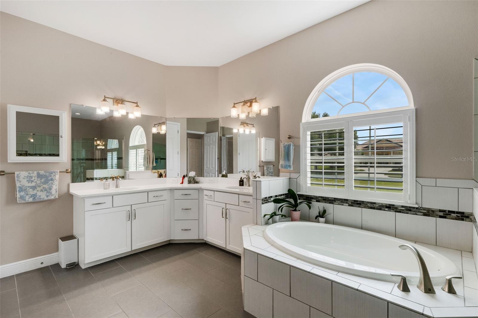 RYE WILDERNESS ESTATES PH II - Residential