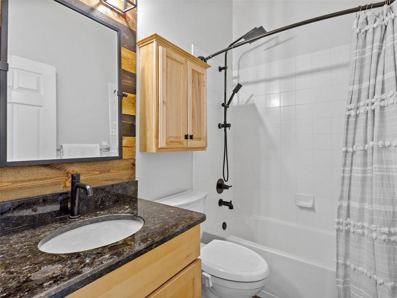 FISH HAWK TRAILS UNIT 6 - Residential