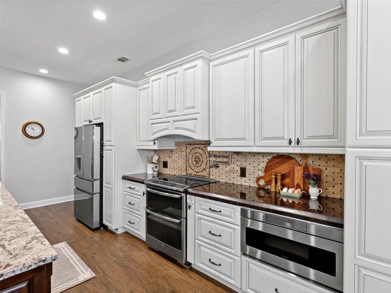 FISH HAWK TRAILS UNIT 6 - Residential