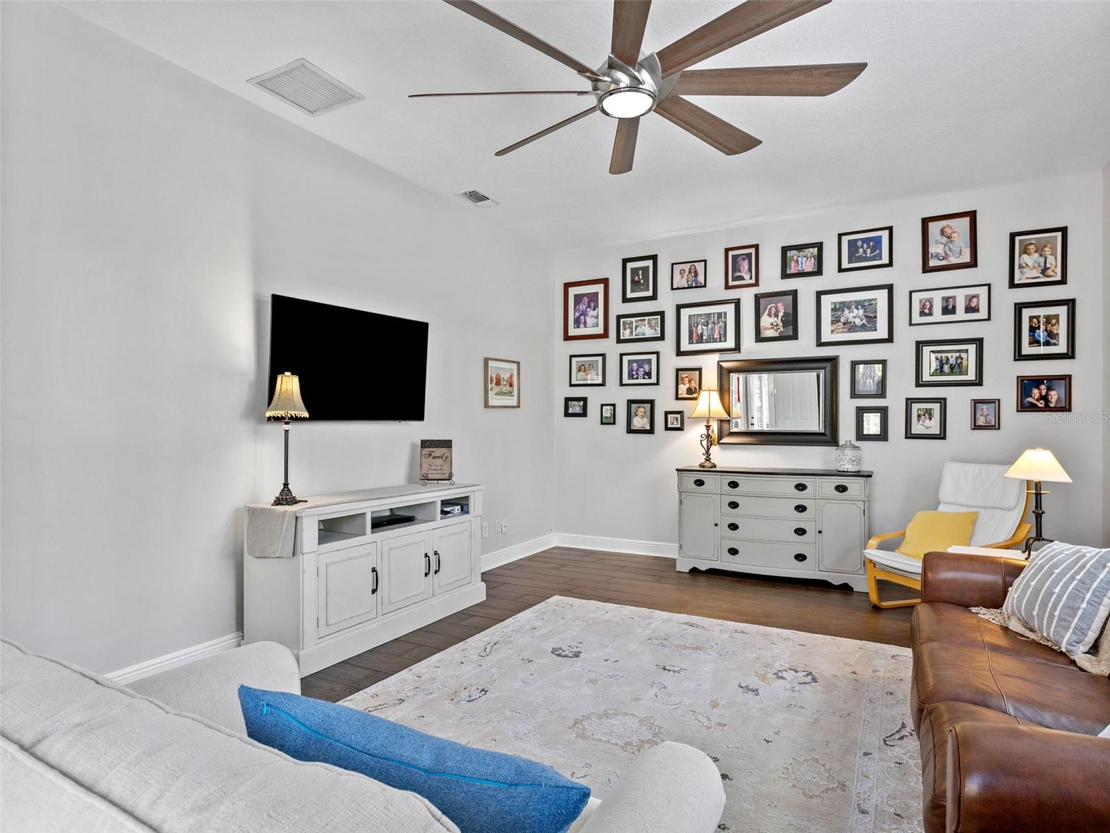 FISH HAWK TRAILS UNIT 6 - Residential