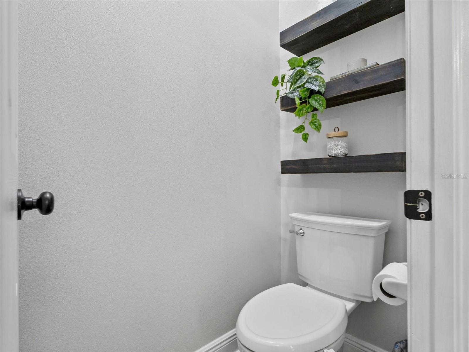 FISH HAWK TRAILS UNIT 6 - Residential