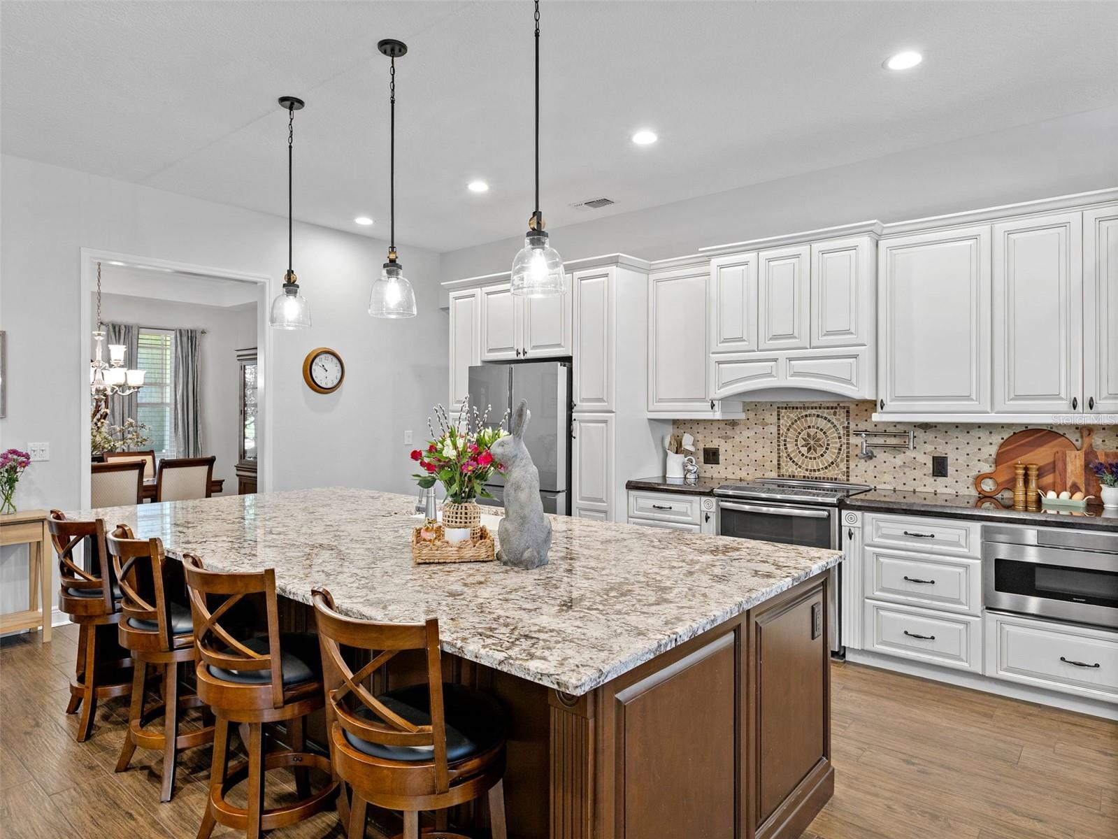 FISH HAWK TRAILS UNIT 6 - Residential