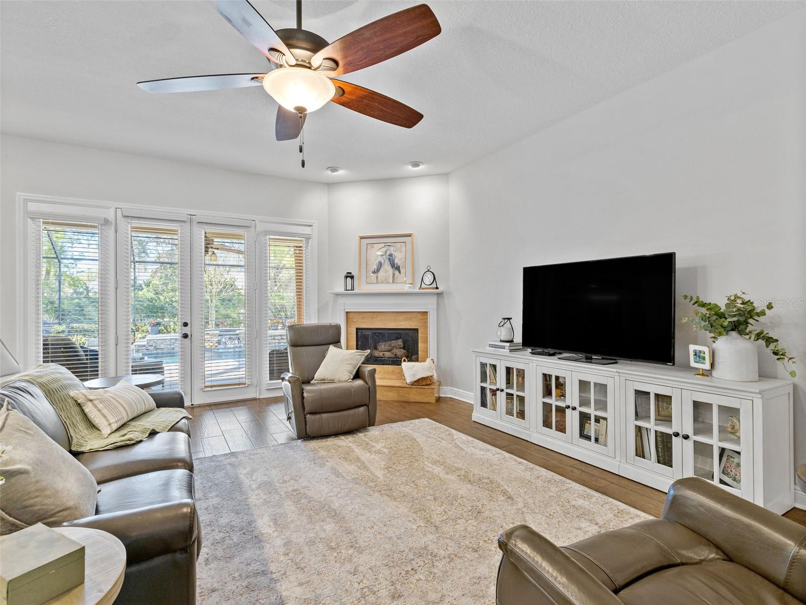 FISH HAWK TRAILS UNIT 6 - Residential