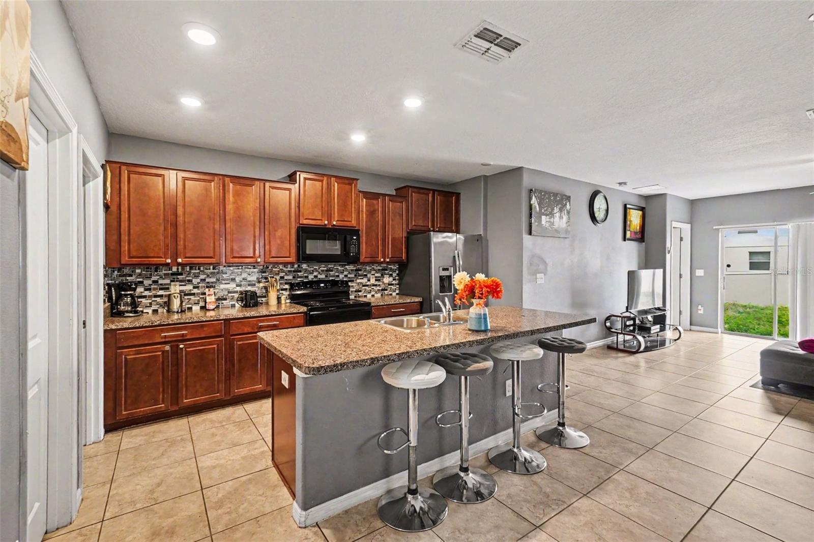 6711 BLUE MOON WAY