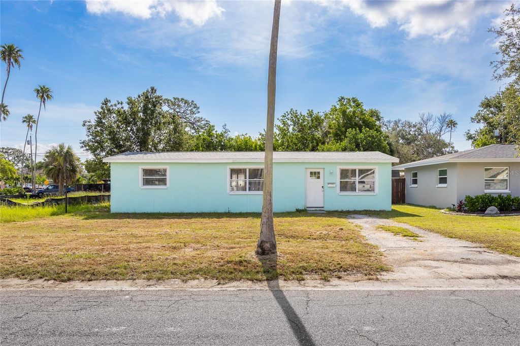 Photo of 4235 Des Moines Street NE, St Petersburg, FL 33703 (MLS # TB8409802)