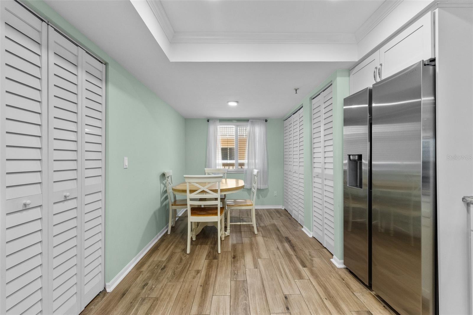 BEACH COTTAGE CONDO - Residential