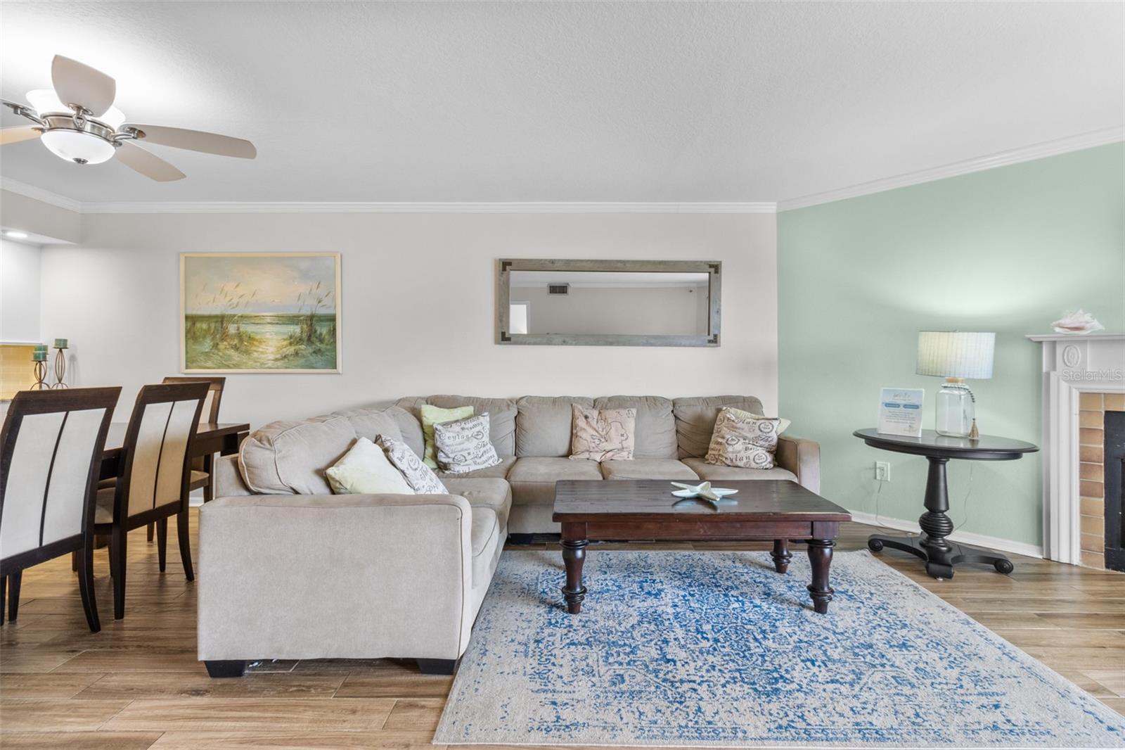 BEACH COTTAGE CONDO - Residential