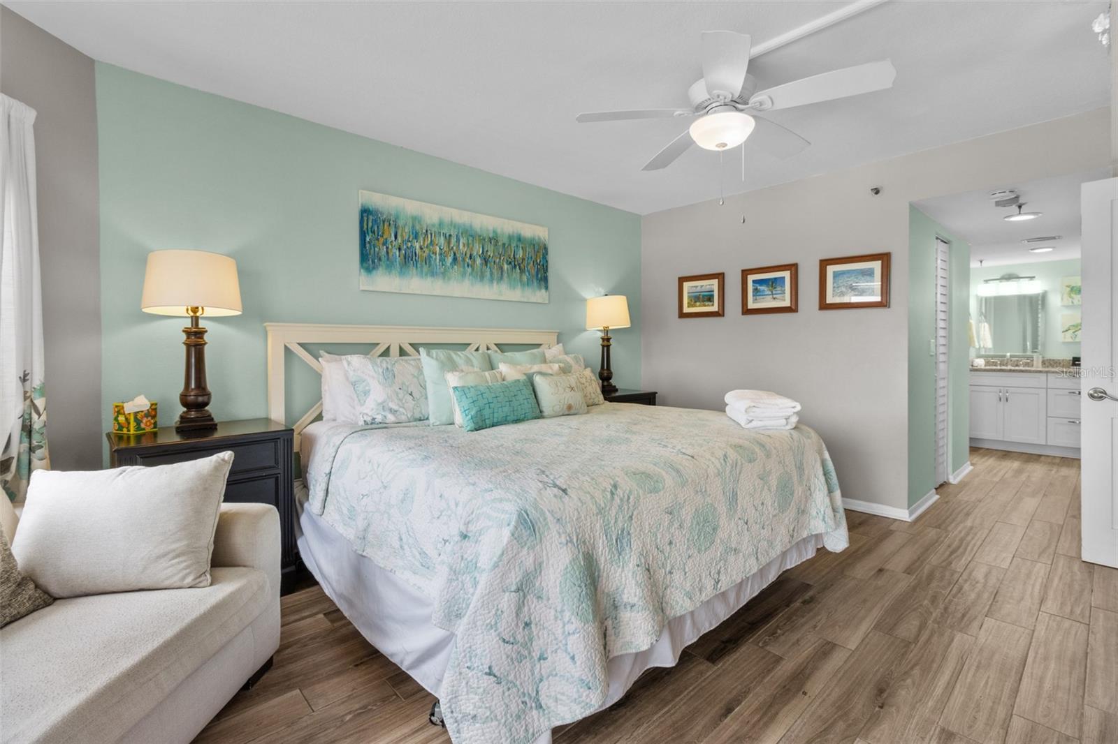 BEACH COTTAGE CONDO - Residential