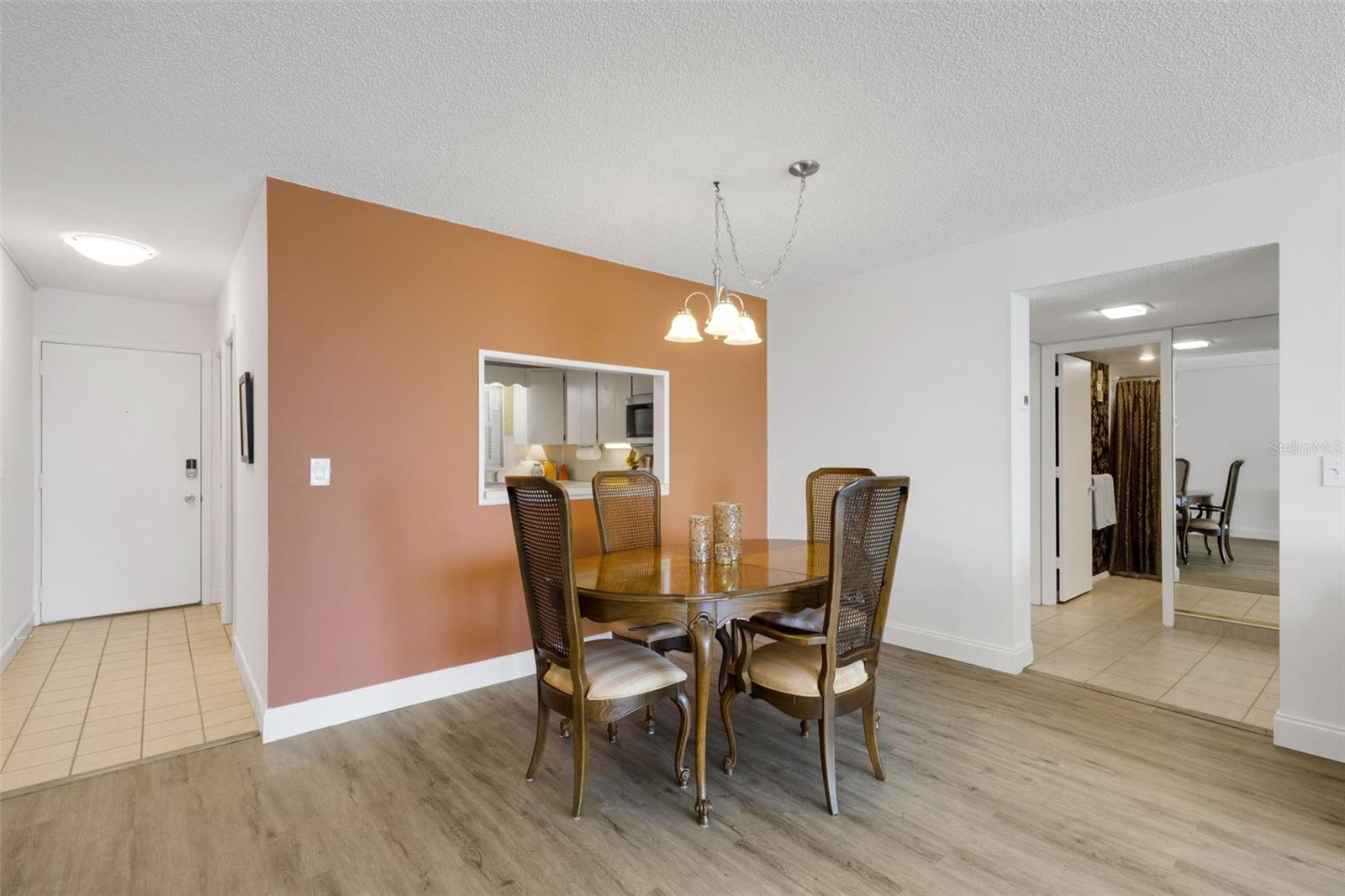 BAY ISLAND GROUP NO. 9 - Residential