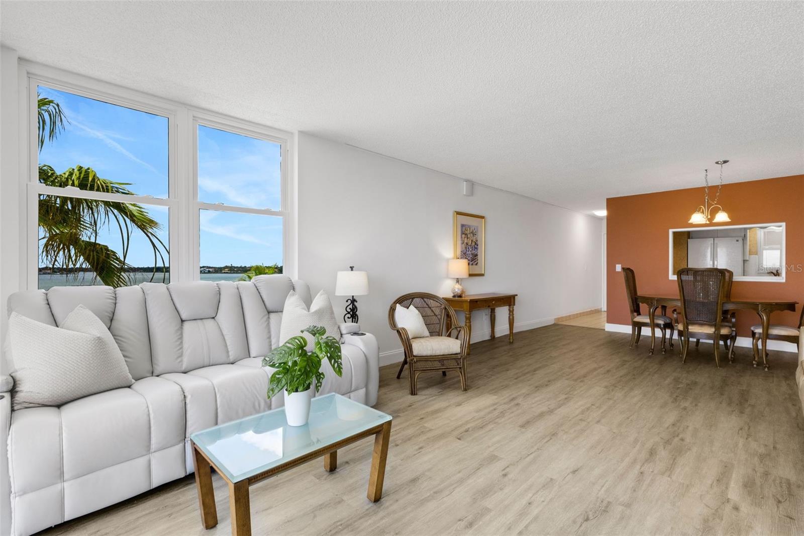 BAY ISLAND GROUP NO. 9 - Residential