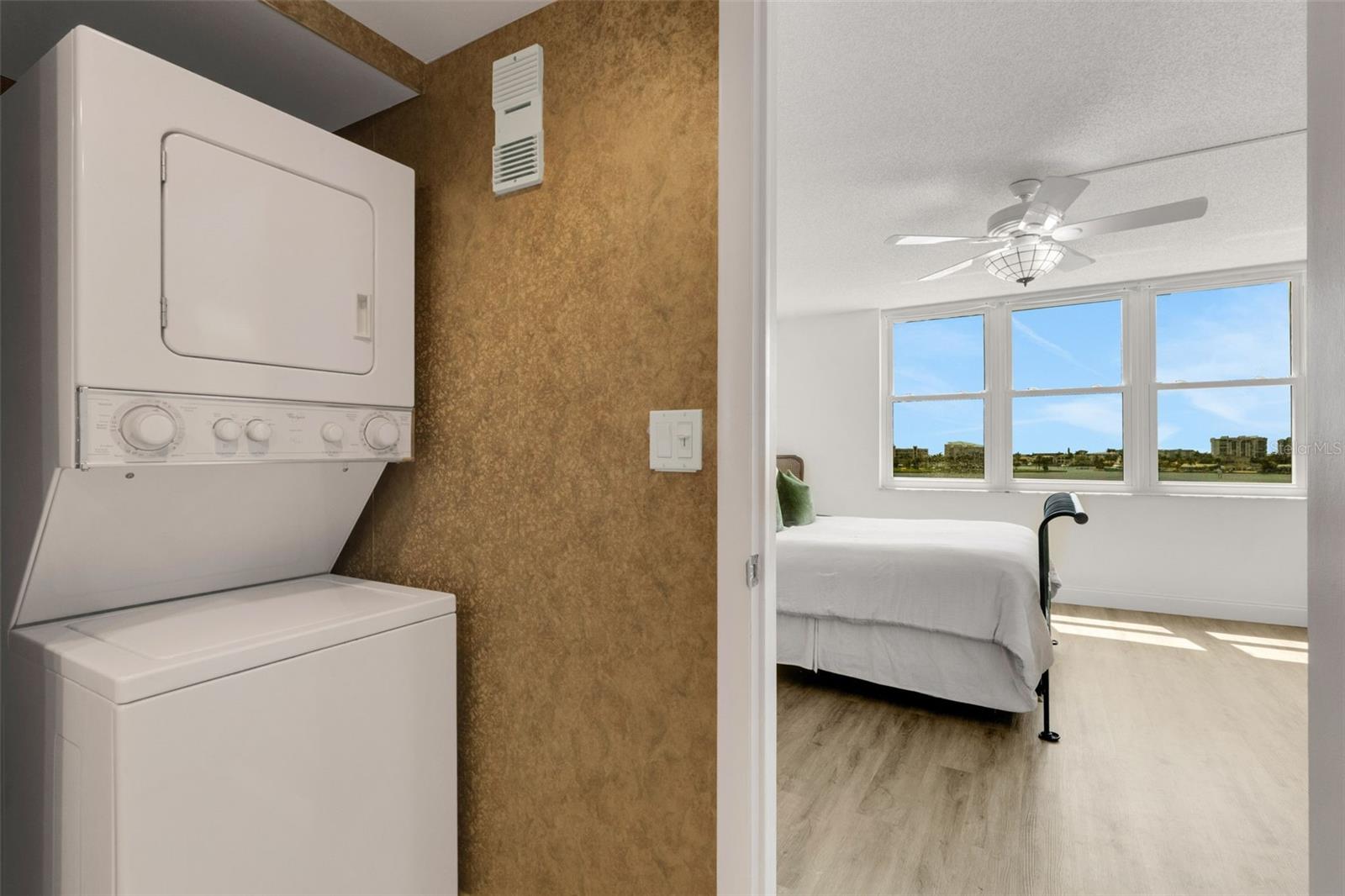 BAY ISLAND GROUP NO. 9 - Residential