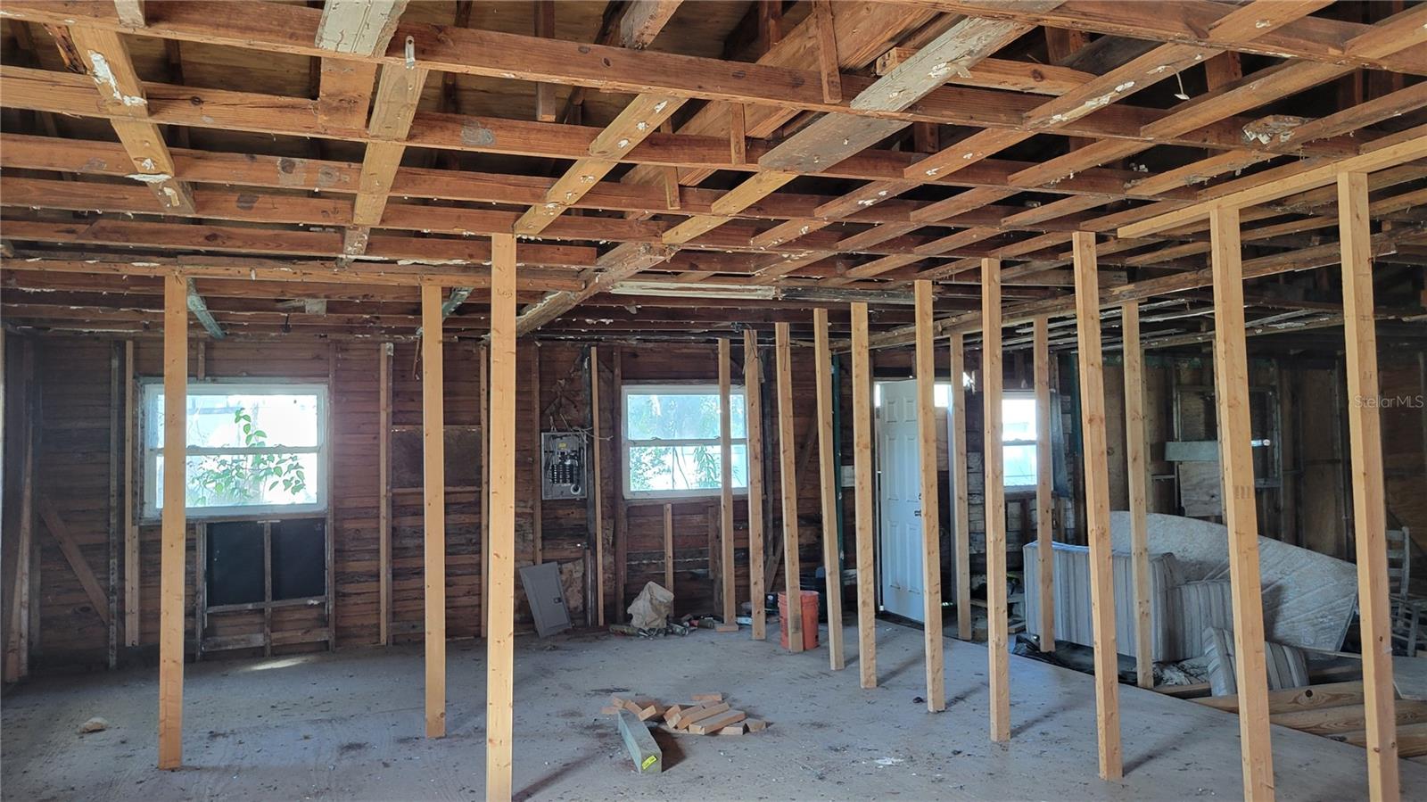 SEC 23 TWP 15 RGE 22 - Residential