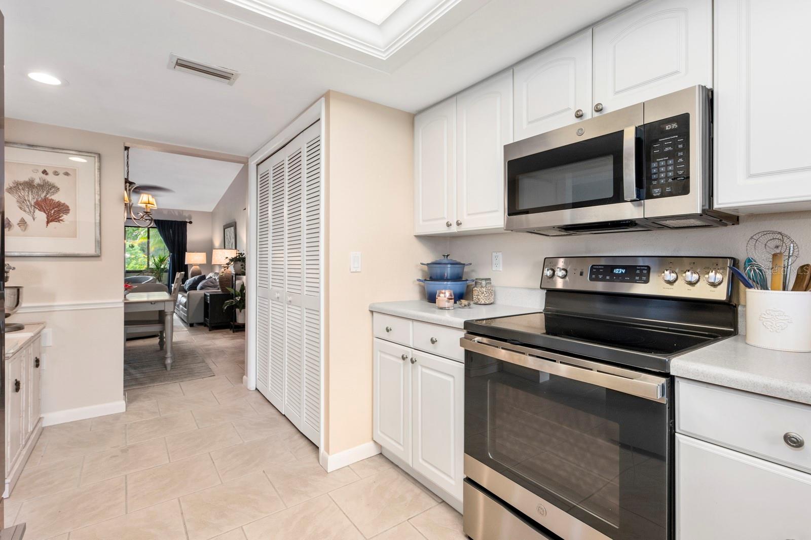 BRIARFIELD - Residential