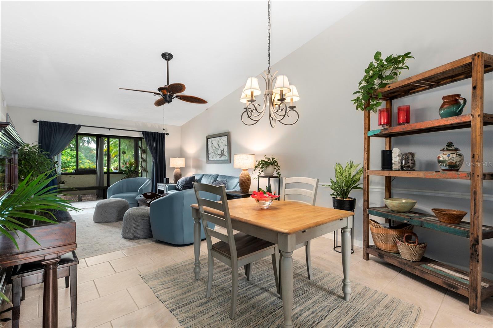 BRIARFIELD - Residential