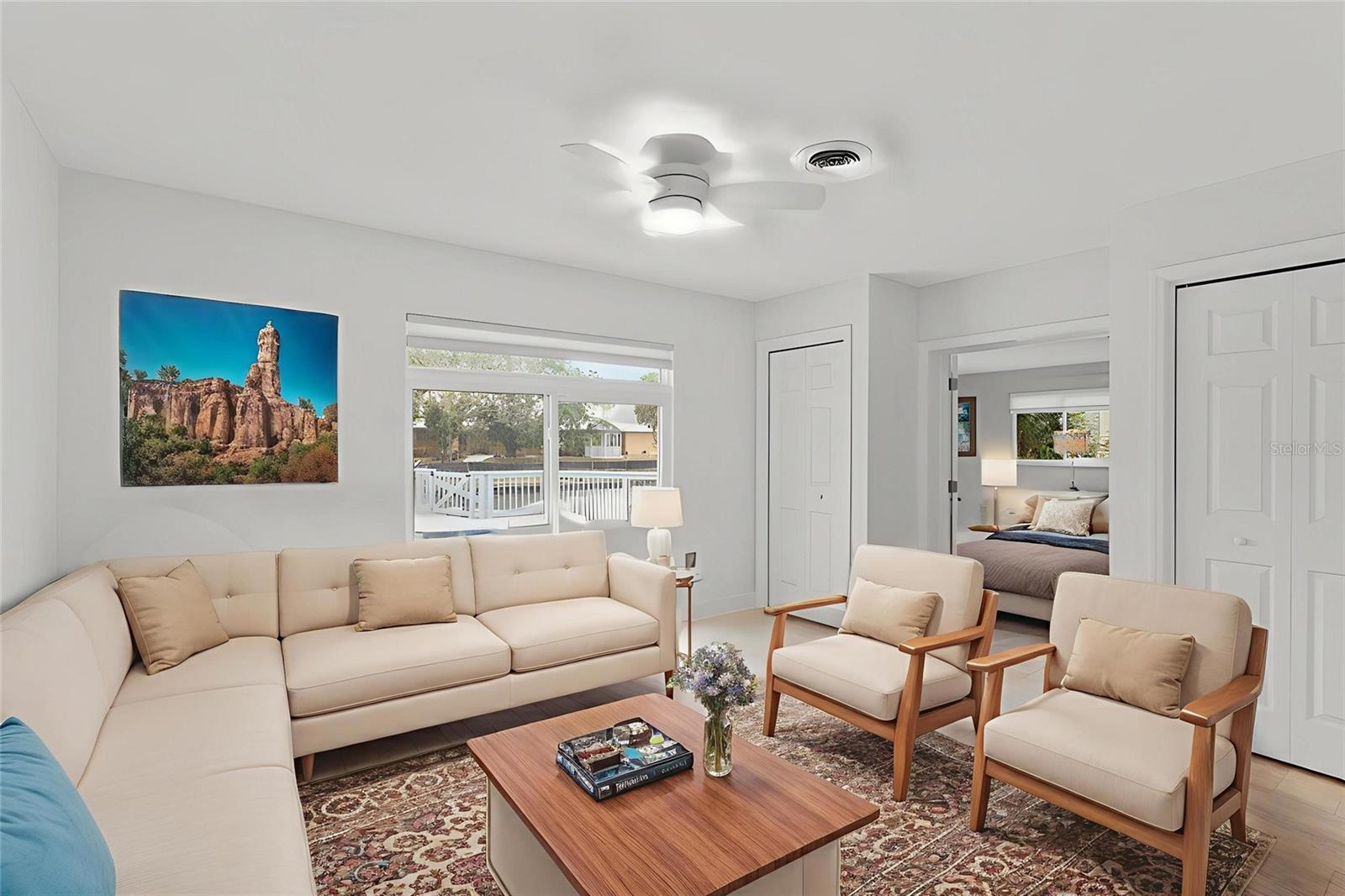 SIESTA ISLES - Residential