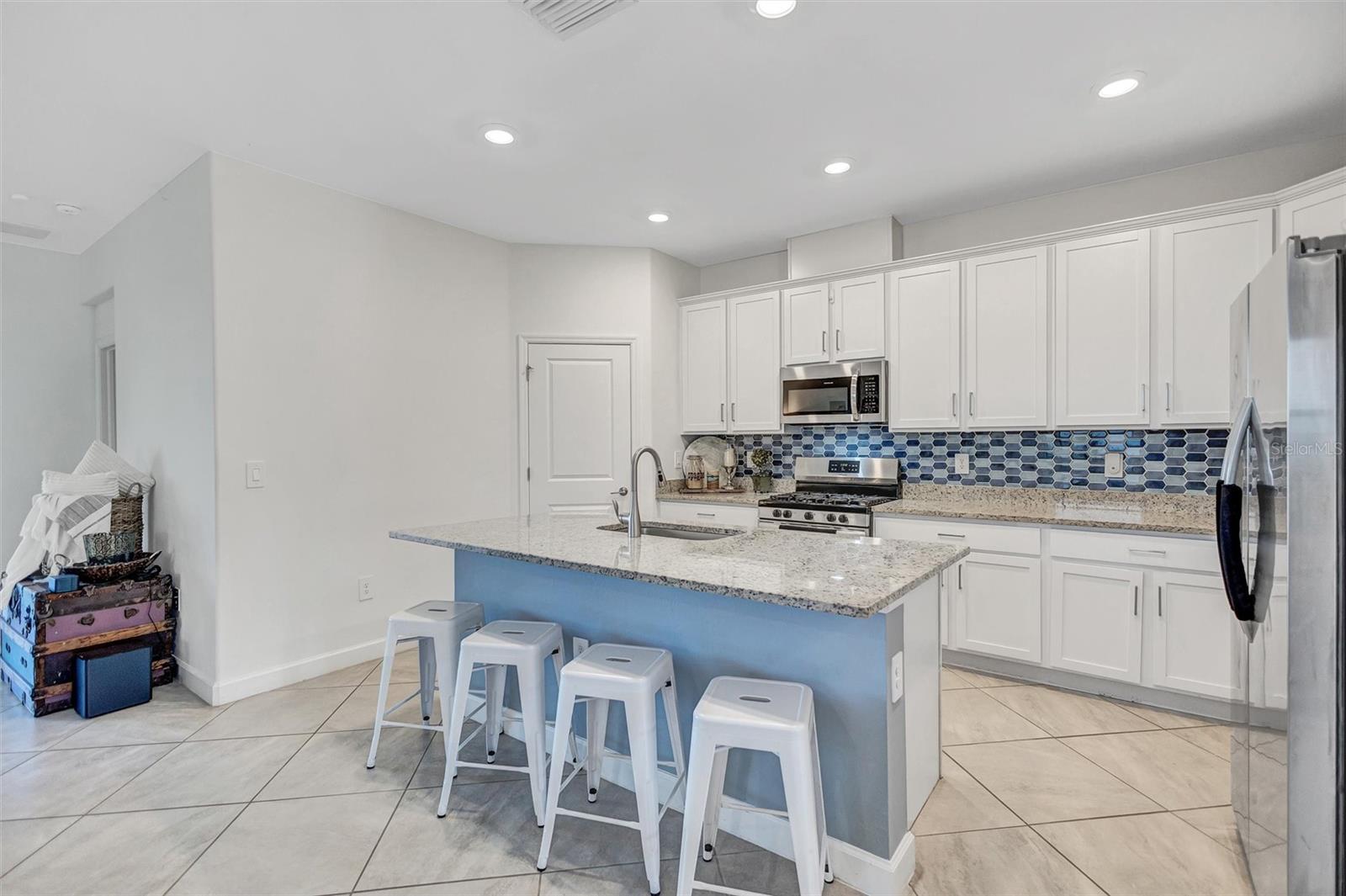 LORRAINE LAKES PH IIA - Residential