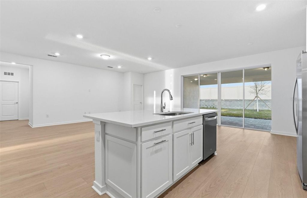 Photo of 9736 Autumn Ridge Avenue, Riverview, FL 33578 (MLS # TB8453857)