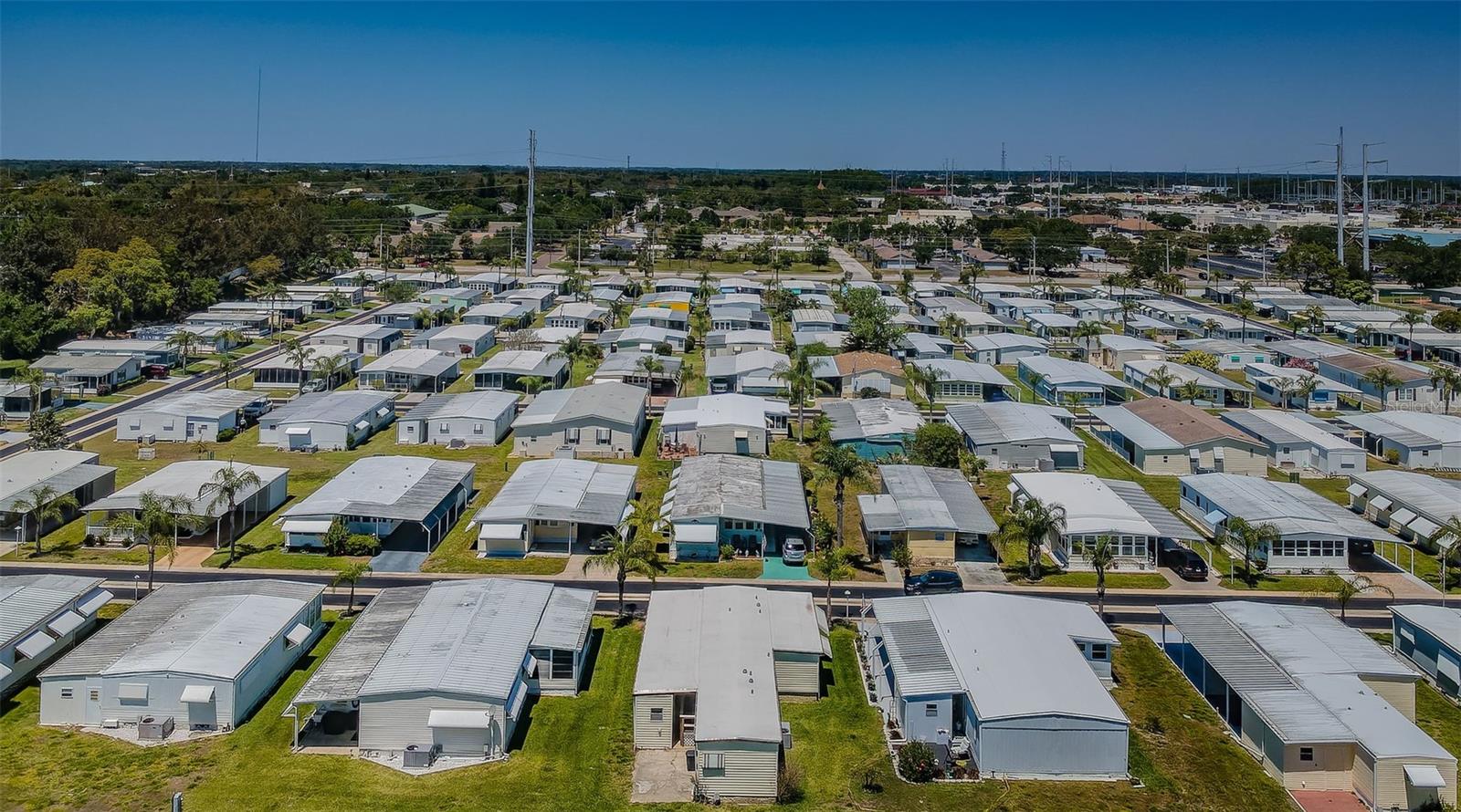 TARPON SHORES MOBILE HOME VILLAGE UNREC - Residential
