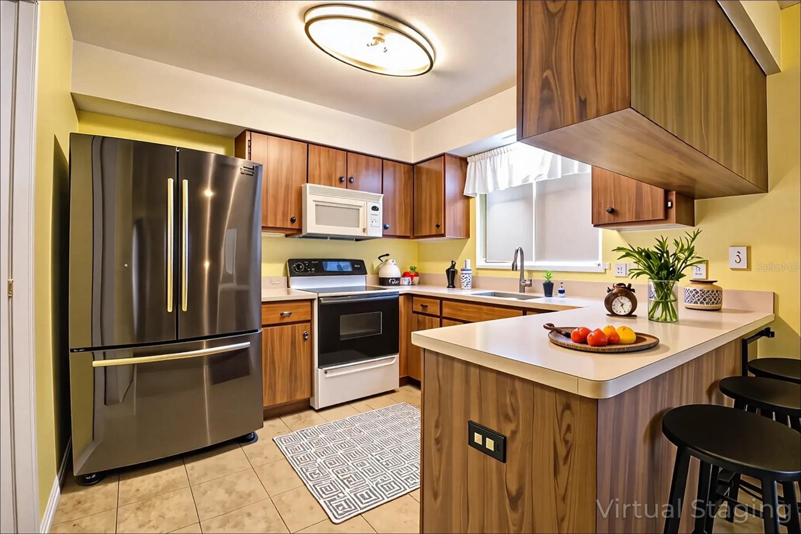 4976 PLEASANT HOLLOW TRAIL