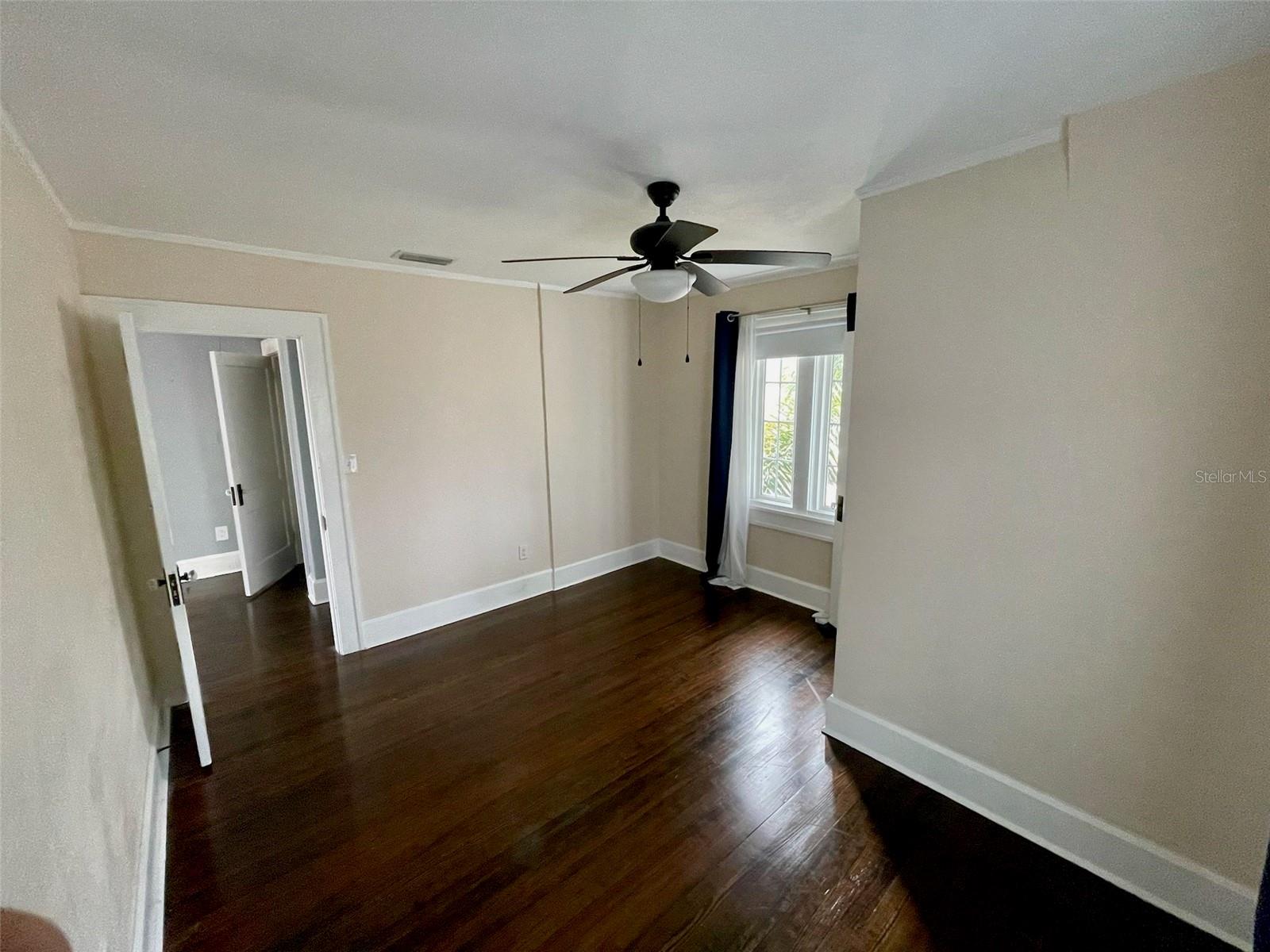 SHORE ACRES - Residential Lease