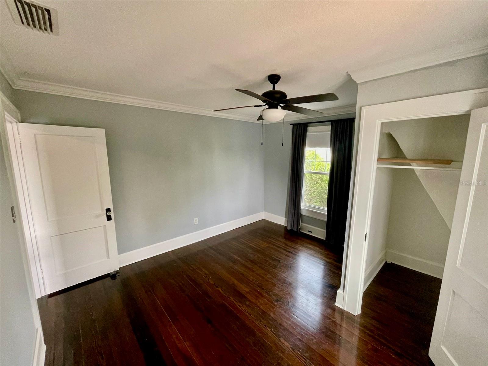 SHORE ACRES - Residential Lease