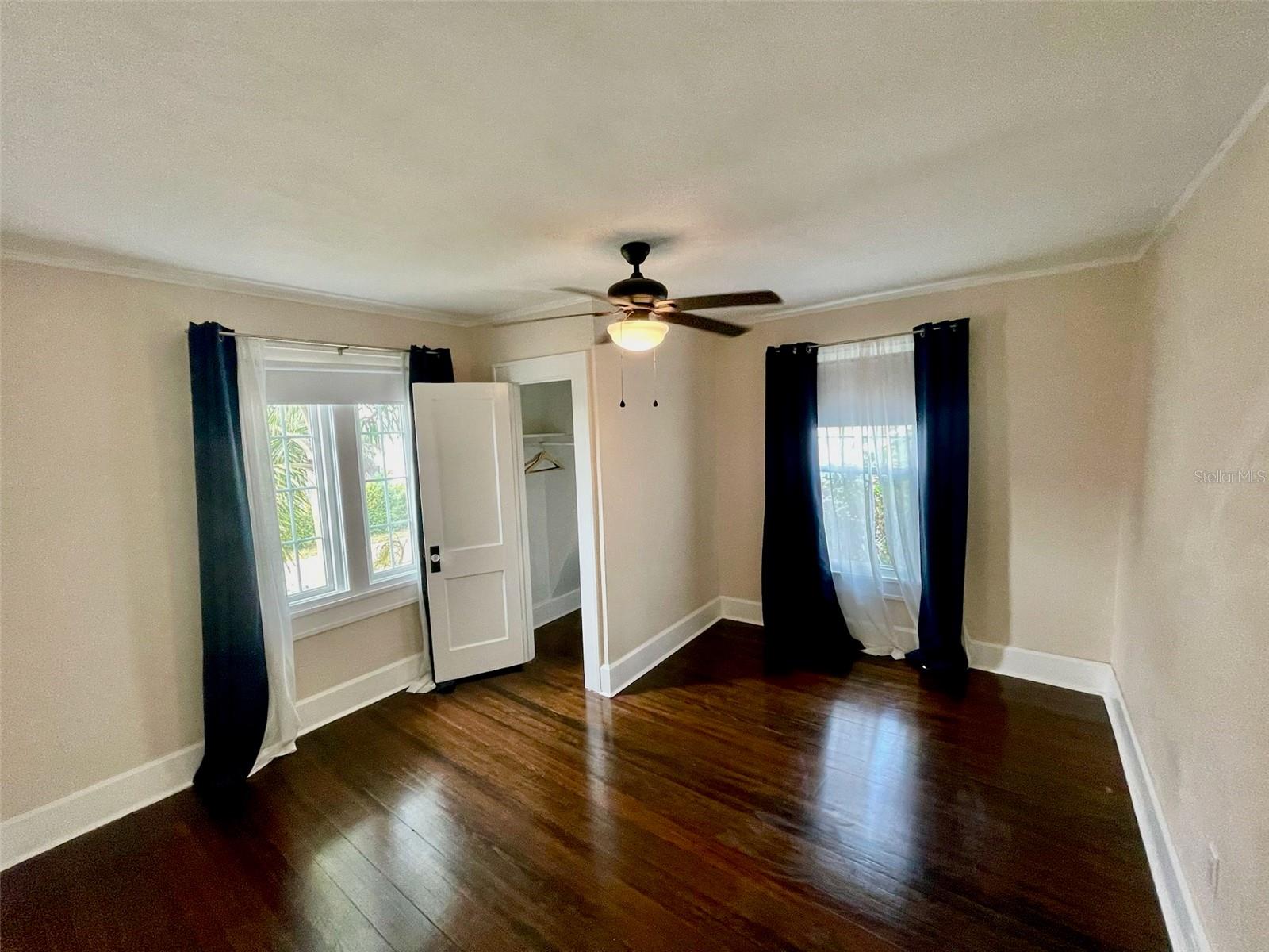 SHORE ACRES - Residential Lease