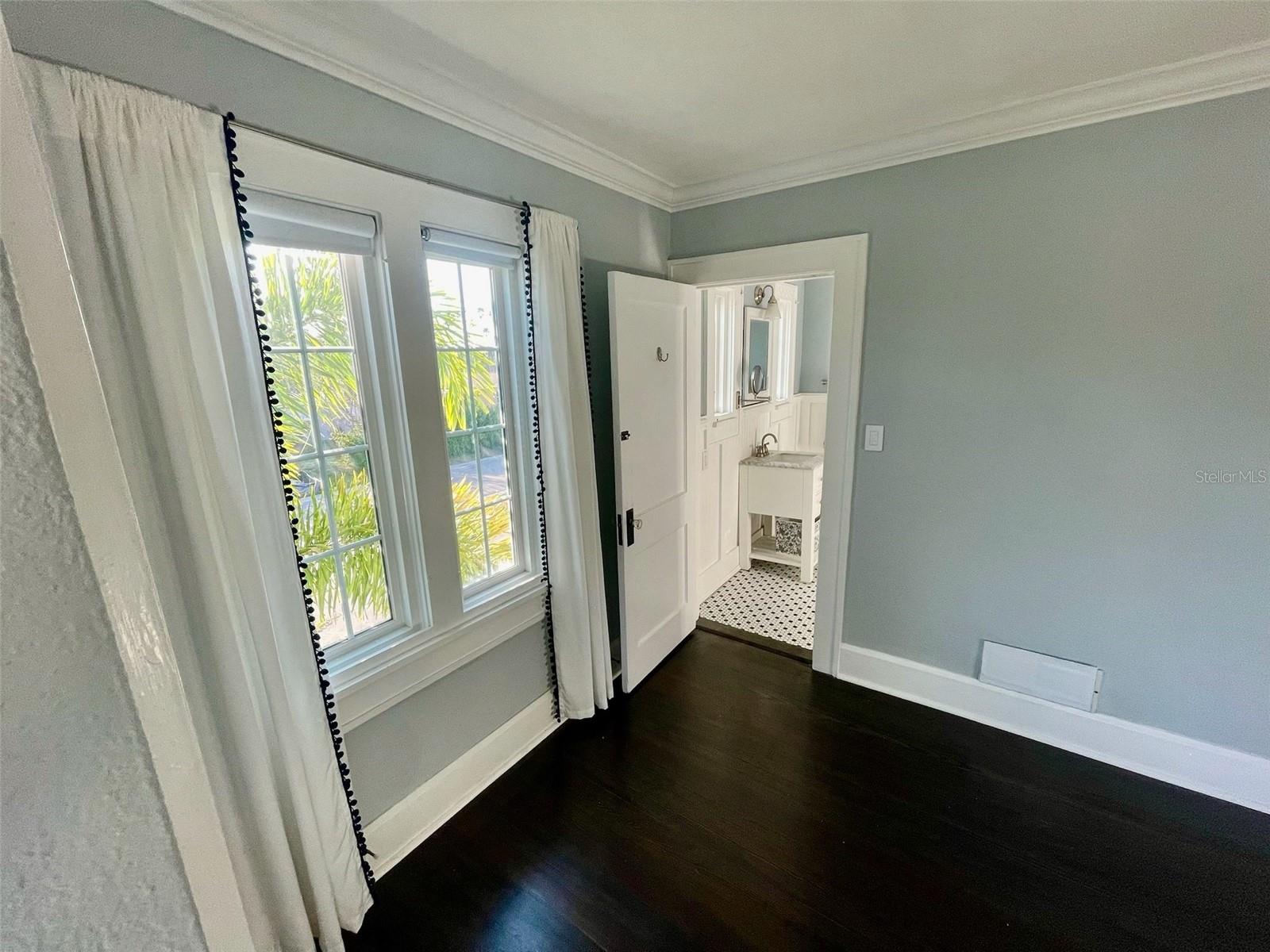 SHORE ACRES - Residential Lease