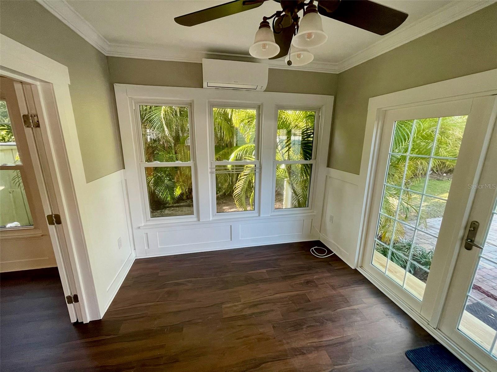 SHORE ACRES - Residential Lease