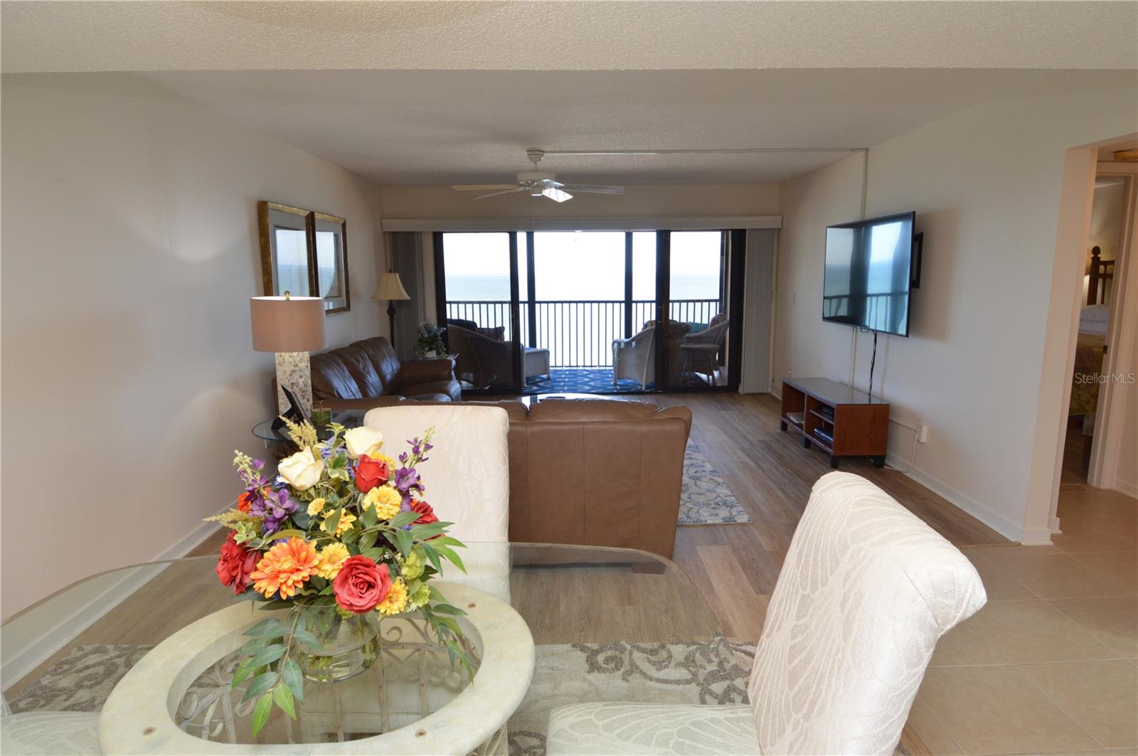 REFLECTIONS ON THE GULF CONDO - Residential Lease