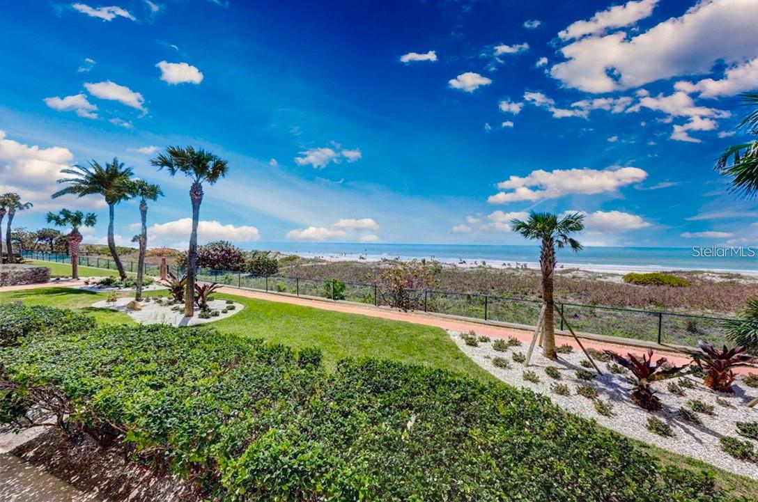 REFLECTIONS ON THE GULF CONDO - Residential Lease