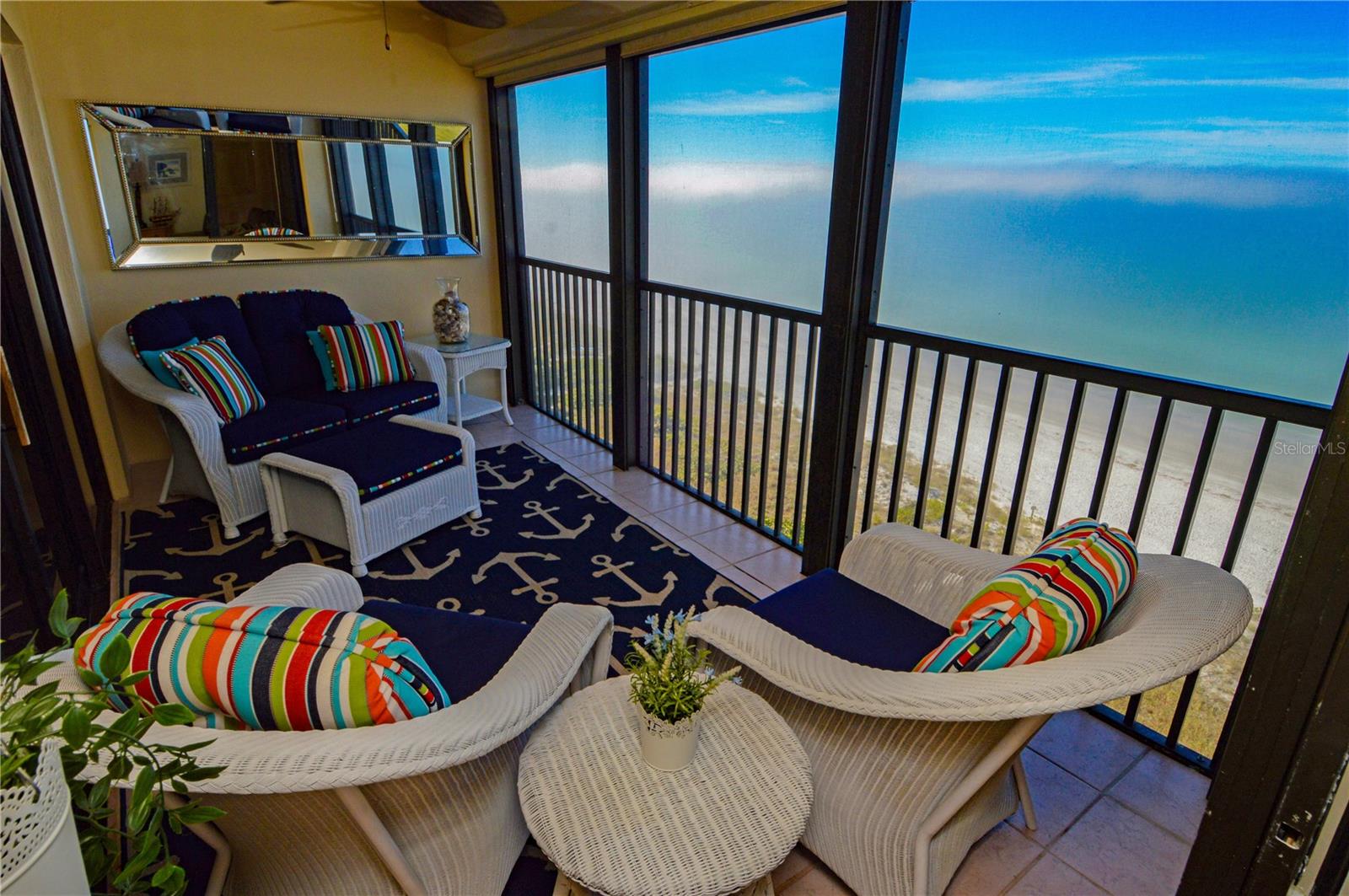 REFLECTIONS ON THE GULF CONDO - Residential Lease