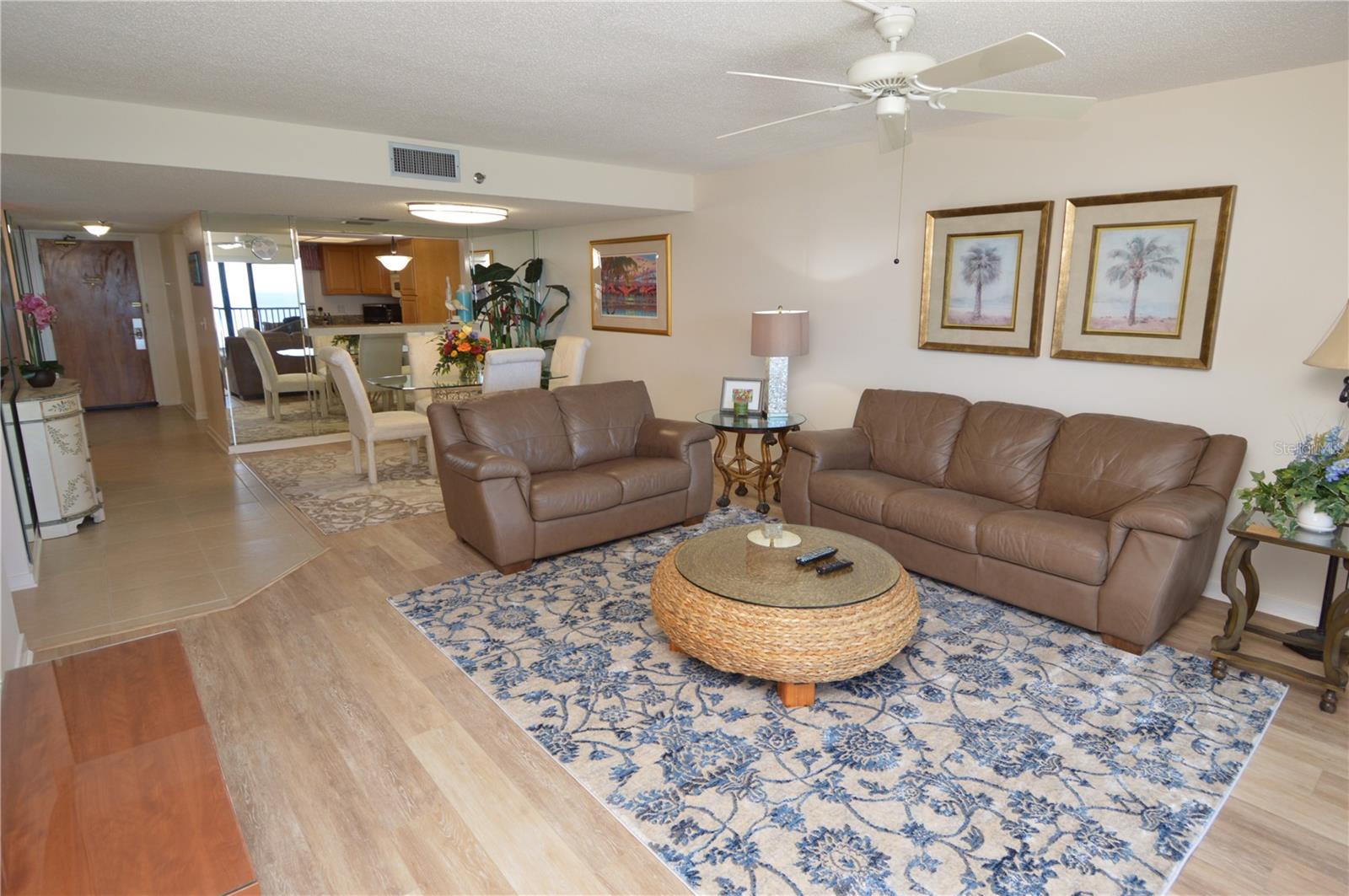 REFLECTIONS ON THE GULF CONDO - Residential Lease